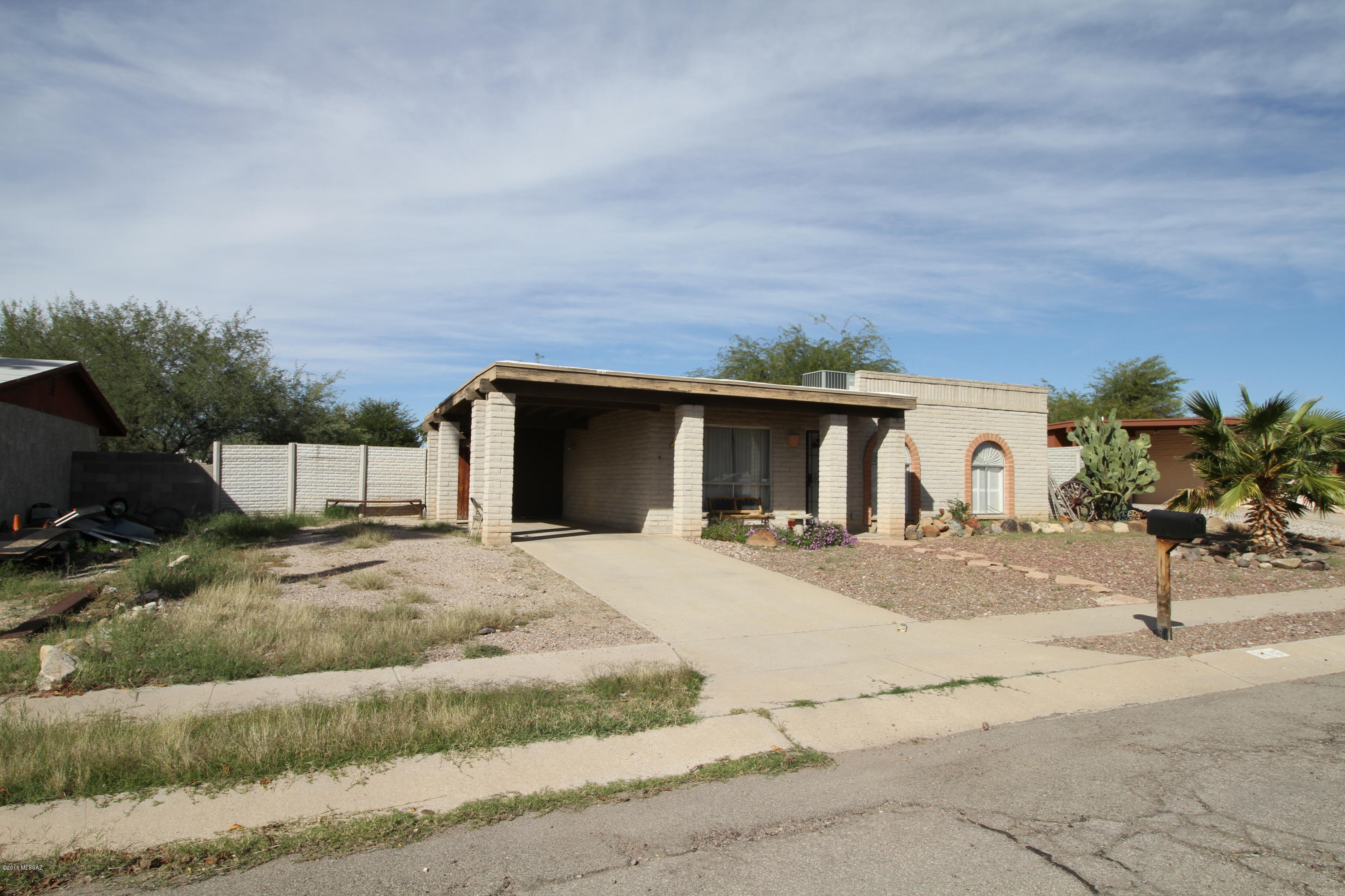 Casas Adobes Park (1-93) - Residential
