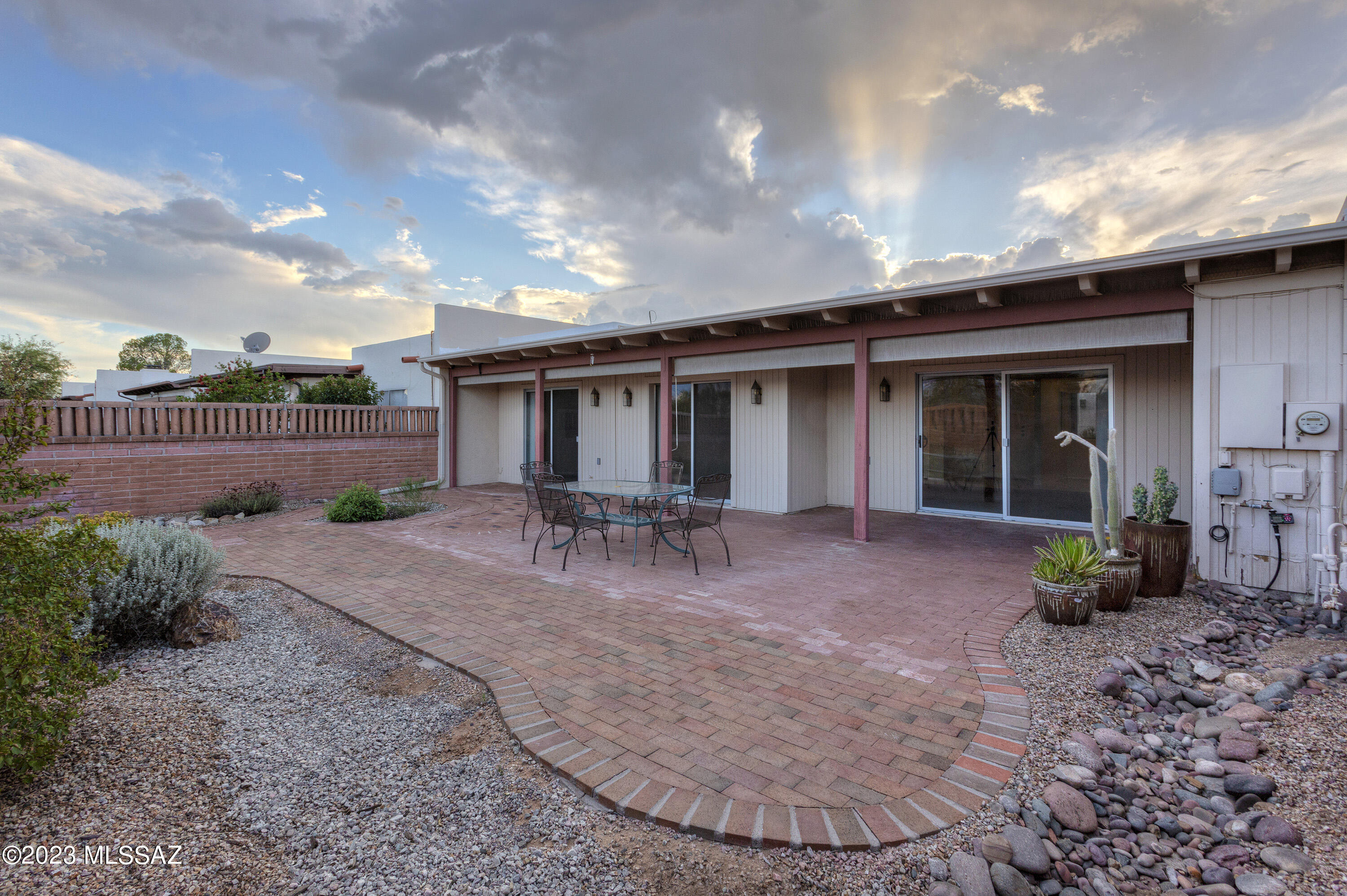 Green Valley Townhouses NO.6(1-84) - Residential