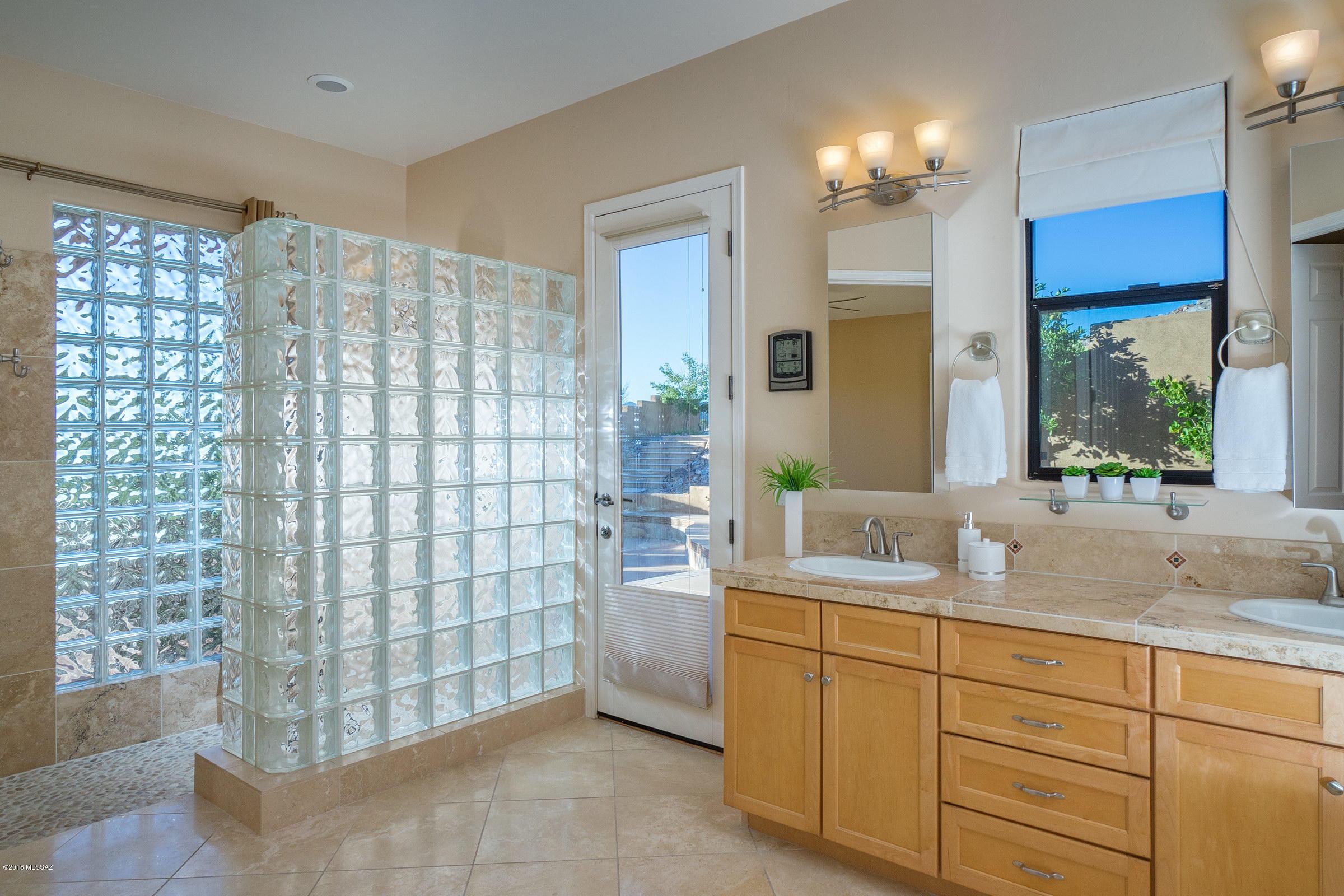 Canada Hills Est Phase ll (42-130) - Residential