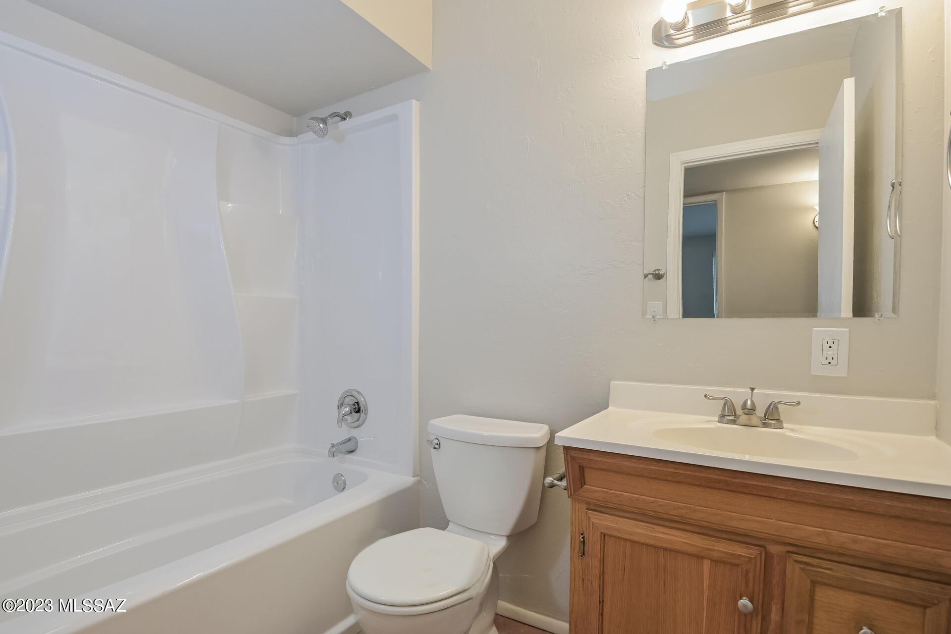 Pine Grove (1-101) - Residential Lease