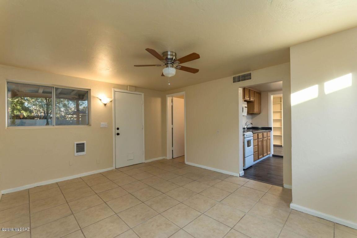 Campbell Ave. Acres - Residential Lease
