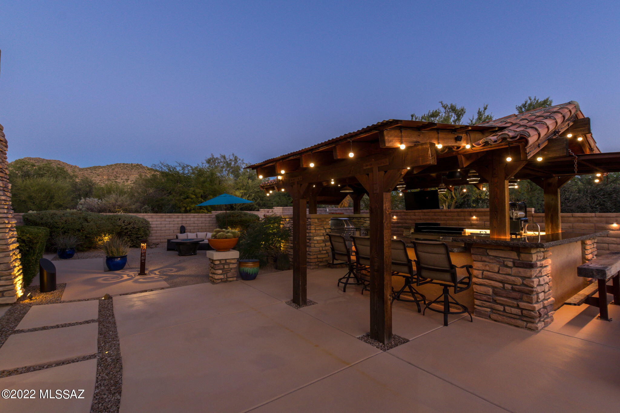 Dos Lagos at Dove Mountain (1-91) - Residential