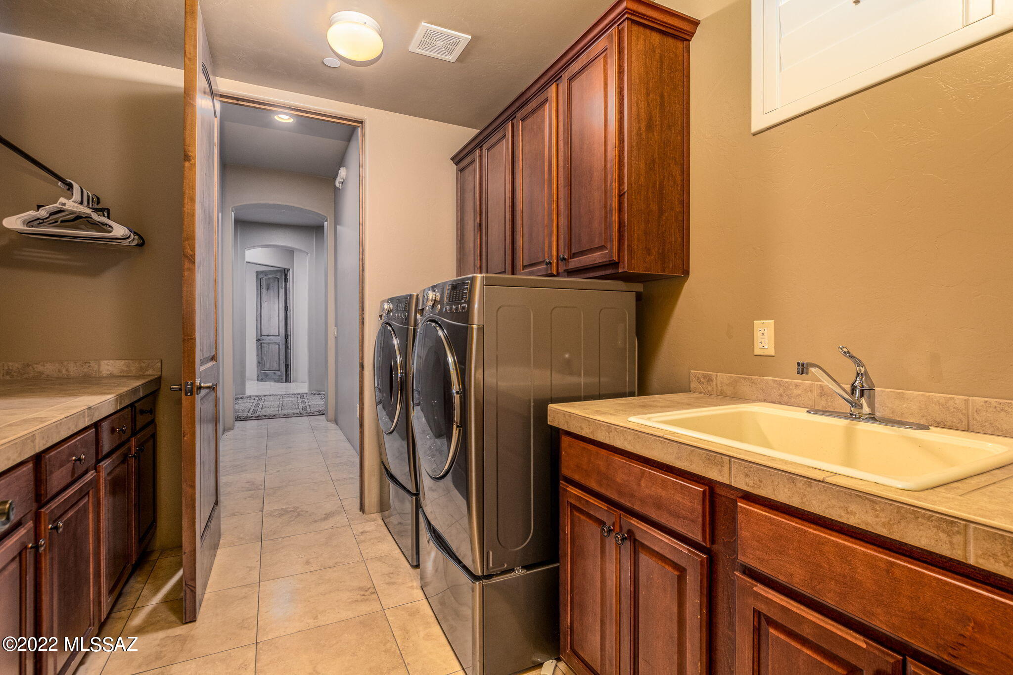 Dos Lagos at Dove Mountain (1-91) - Residential