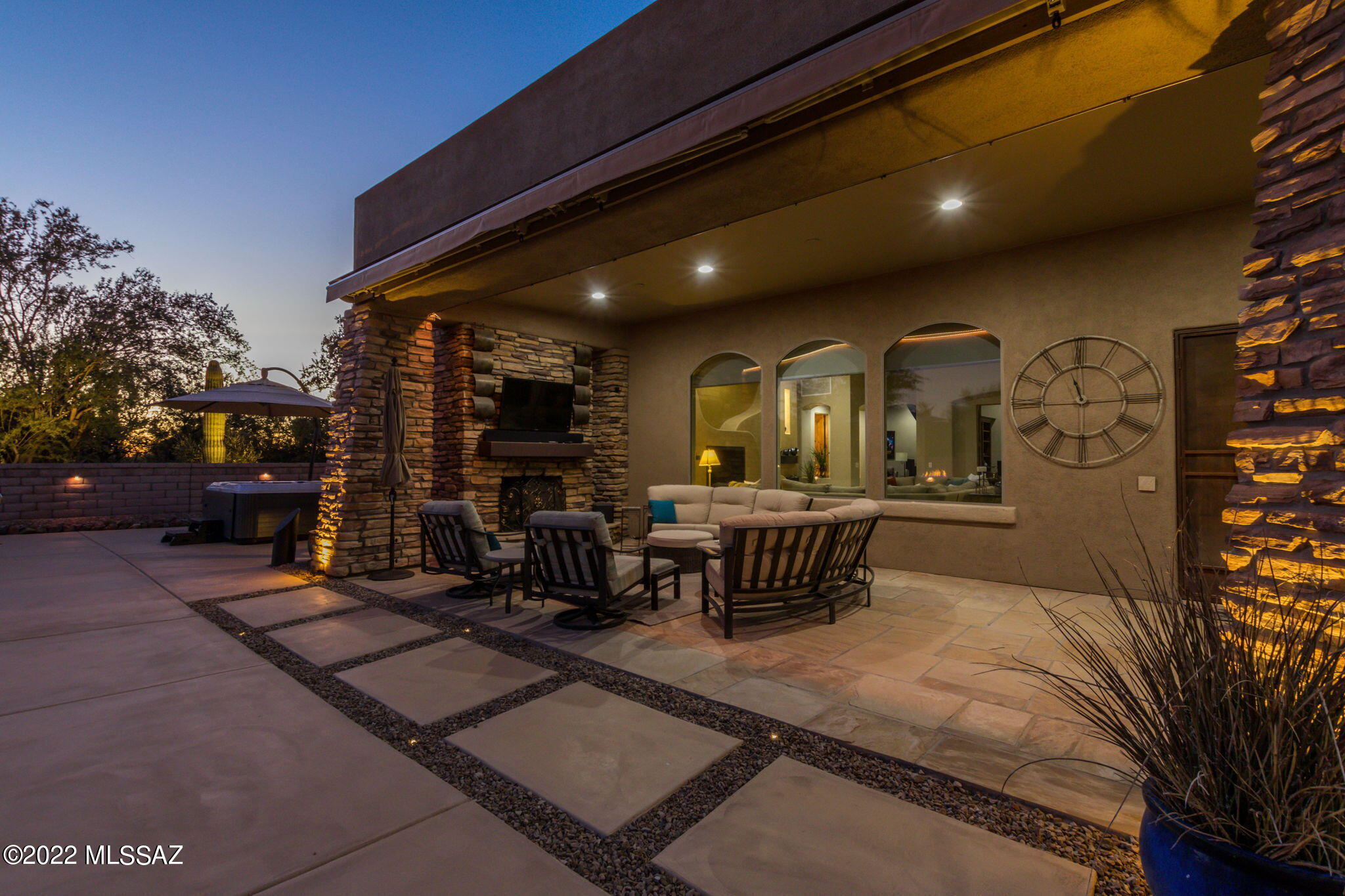 Dos Lagos at Dove Mountain (1-91) - Residential