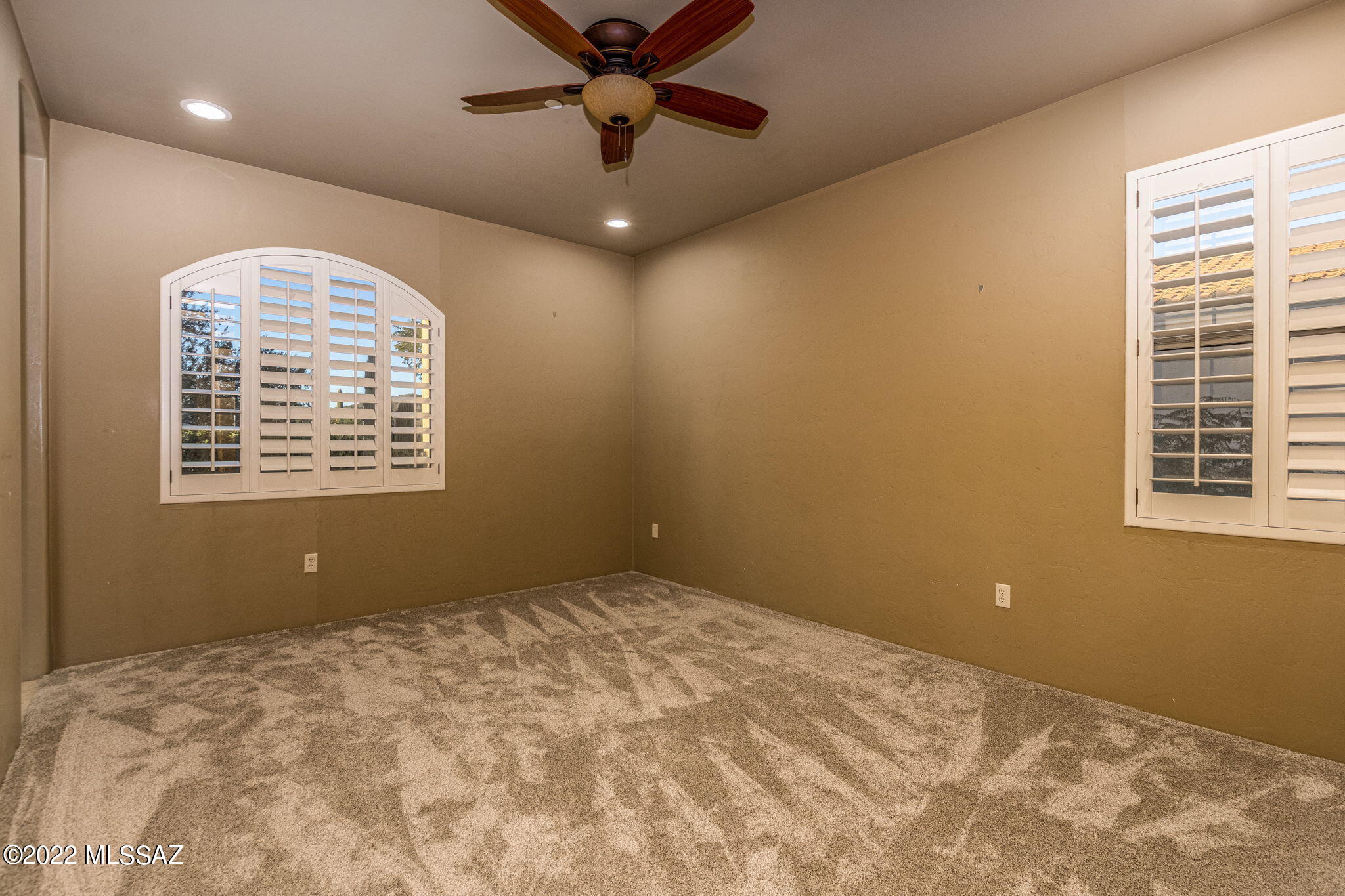 Dos Lagos at Dove Mountain (1-91) - Residential