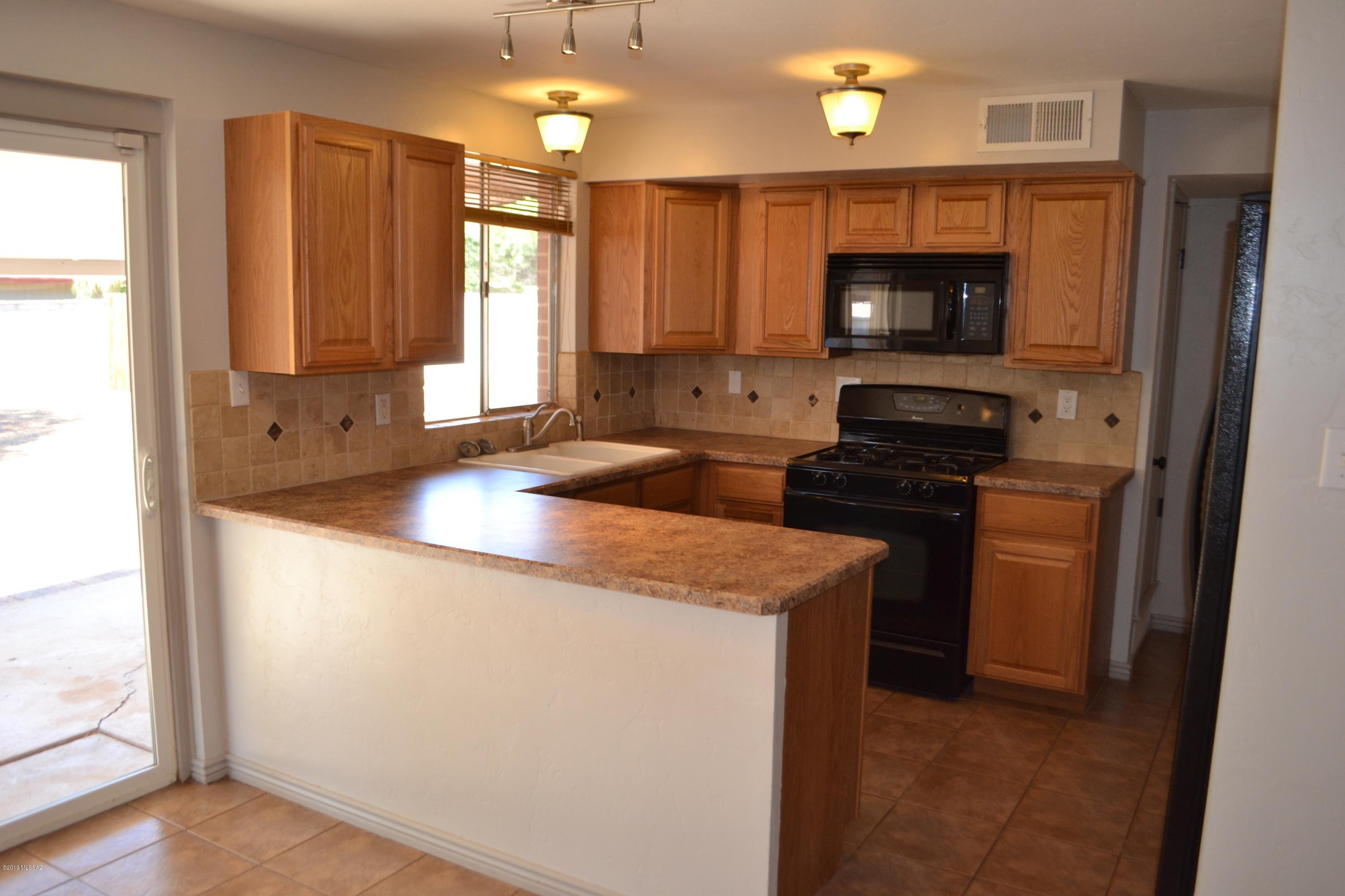 Longview Estates (194-470) - Residential