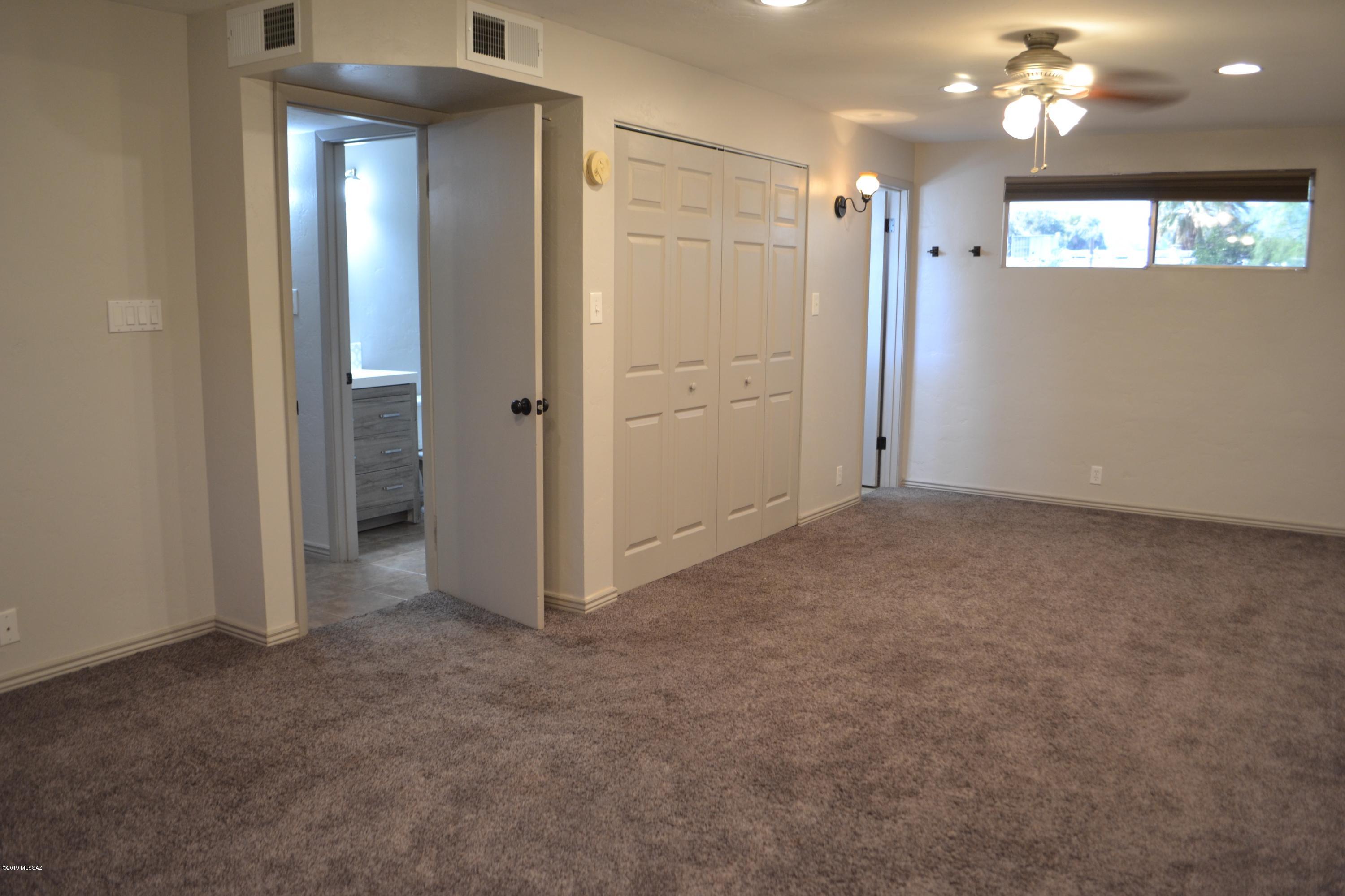 Longview Estates (194-470) - Residential