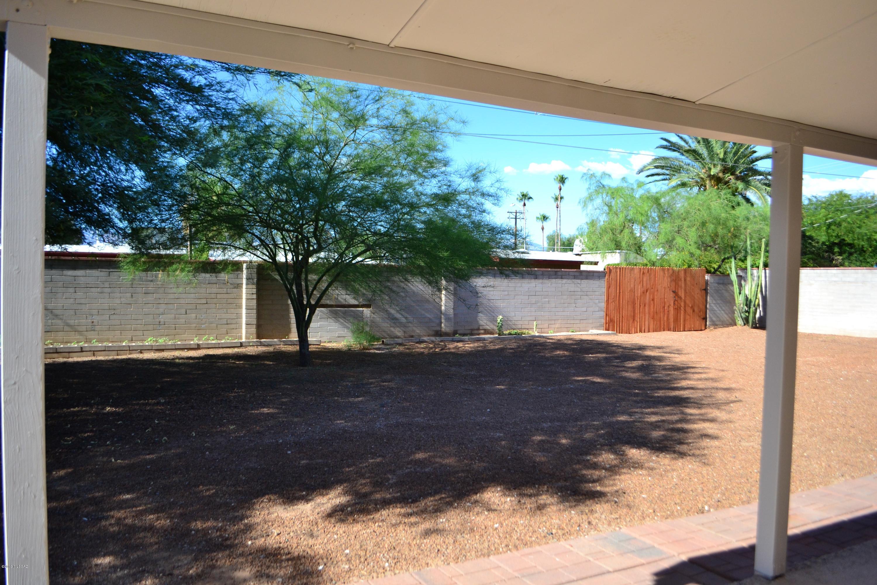 Longview Estates (194-470) - Residential