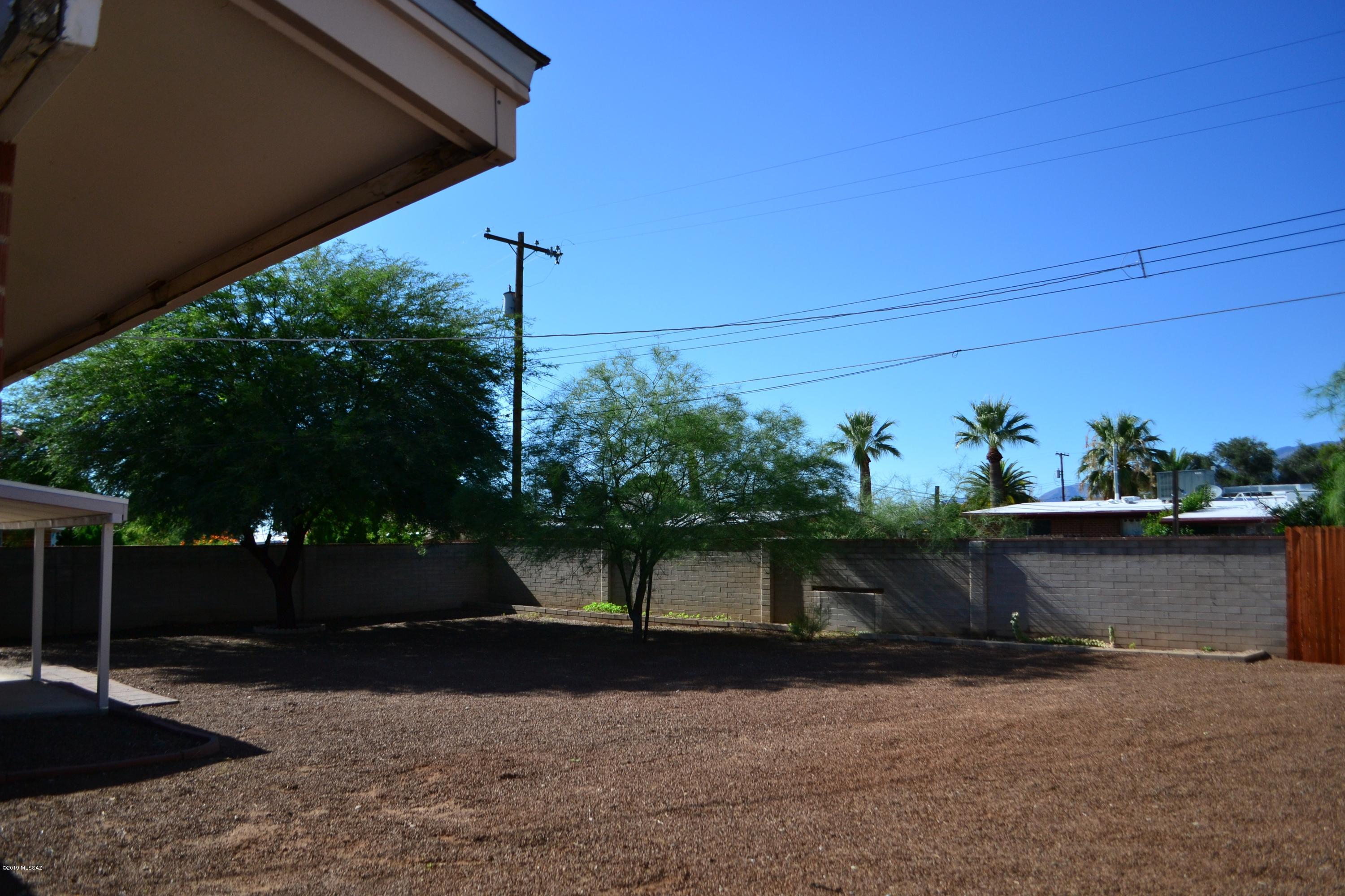 Longview Estates (194-470) - Residential