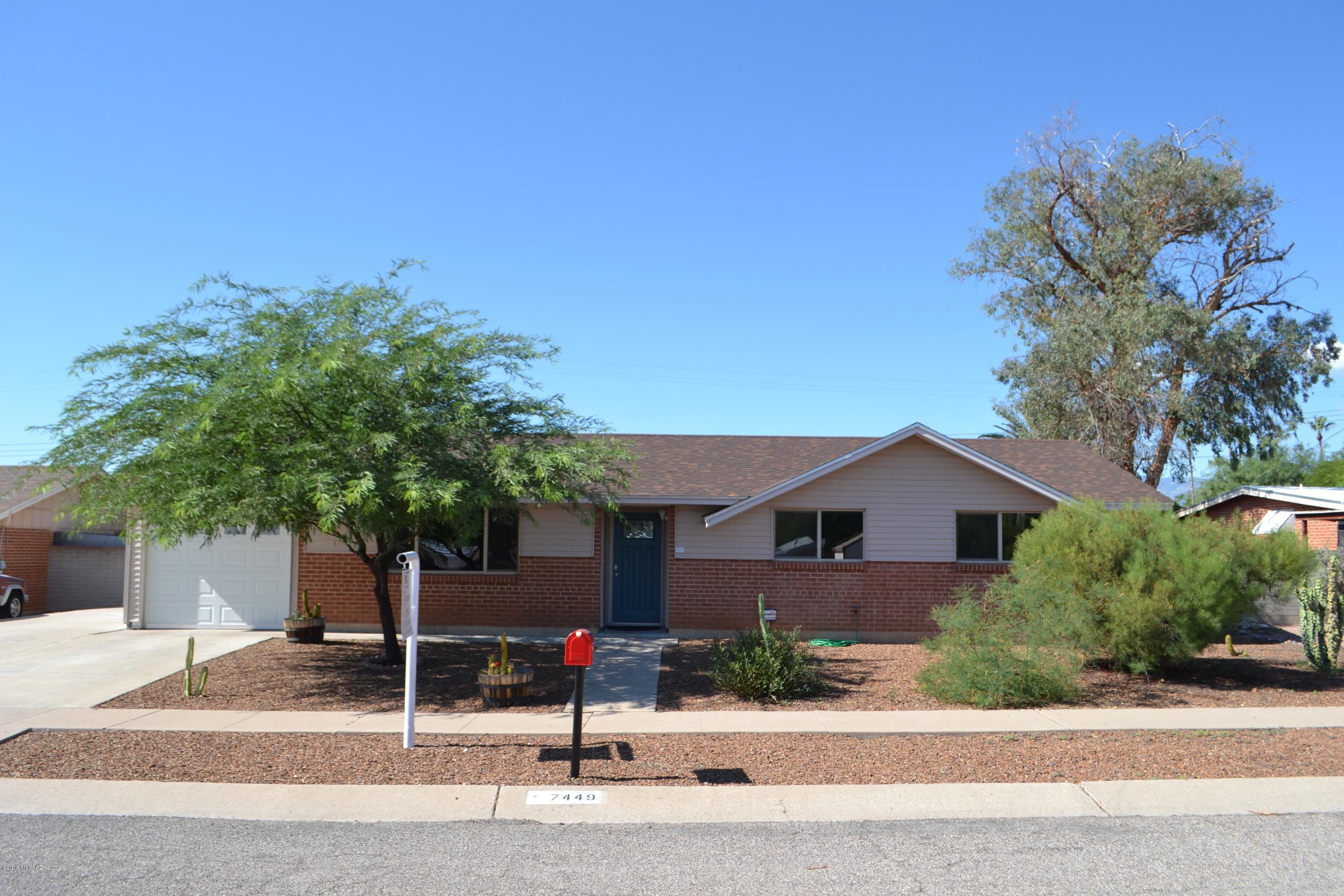 Longview Estates (194-470) - Residential