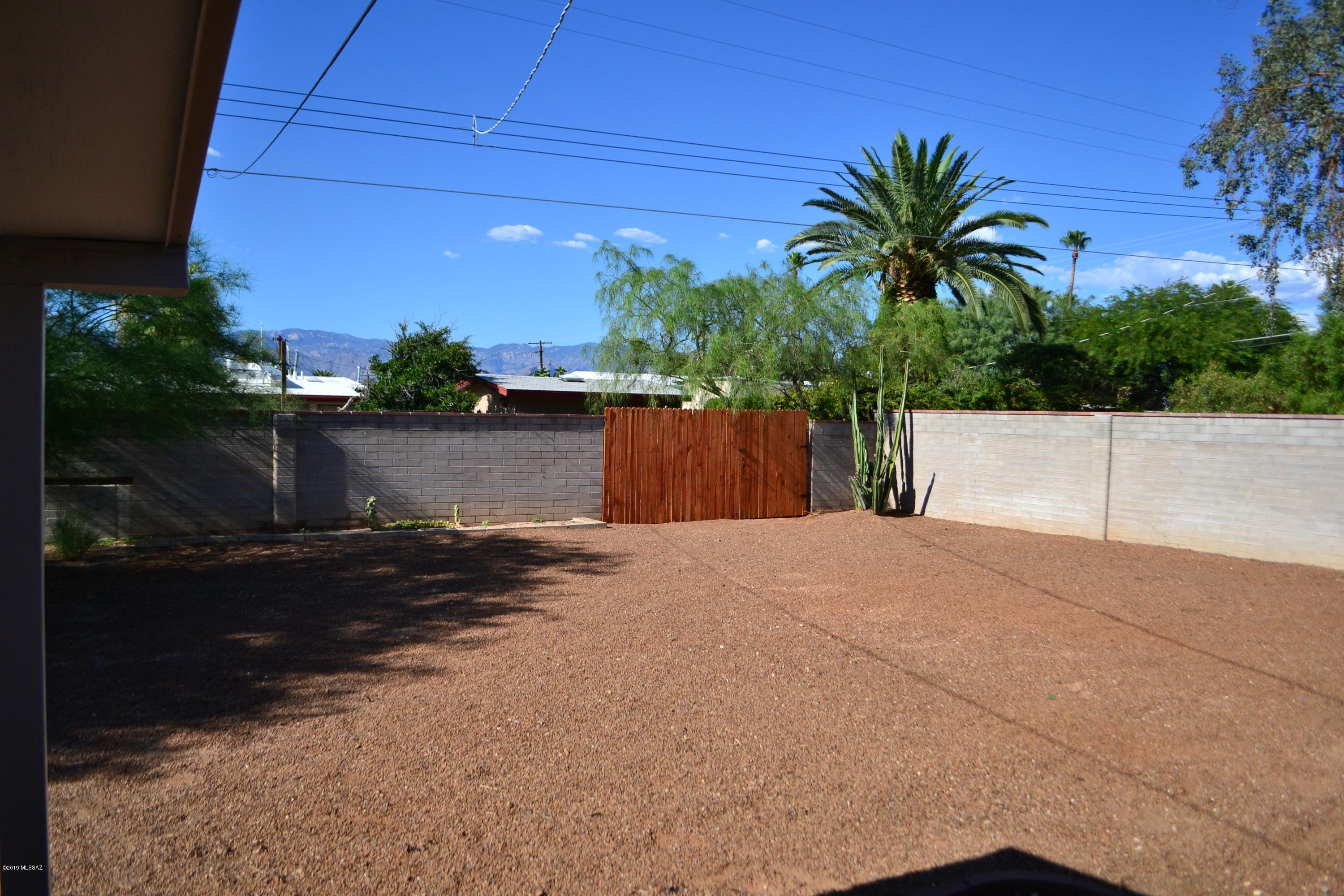 Longview Estates (194-470) - Residential