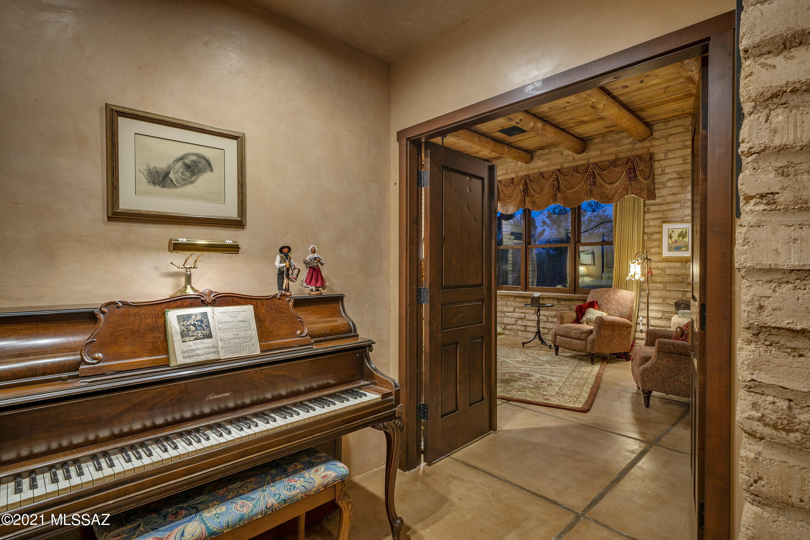 Honey Bee Ridge(The Estates At) - Residential