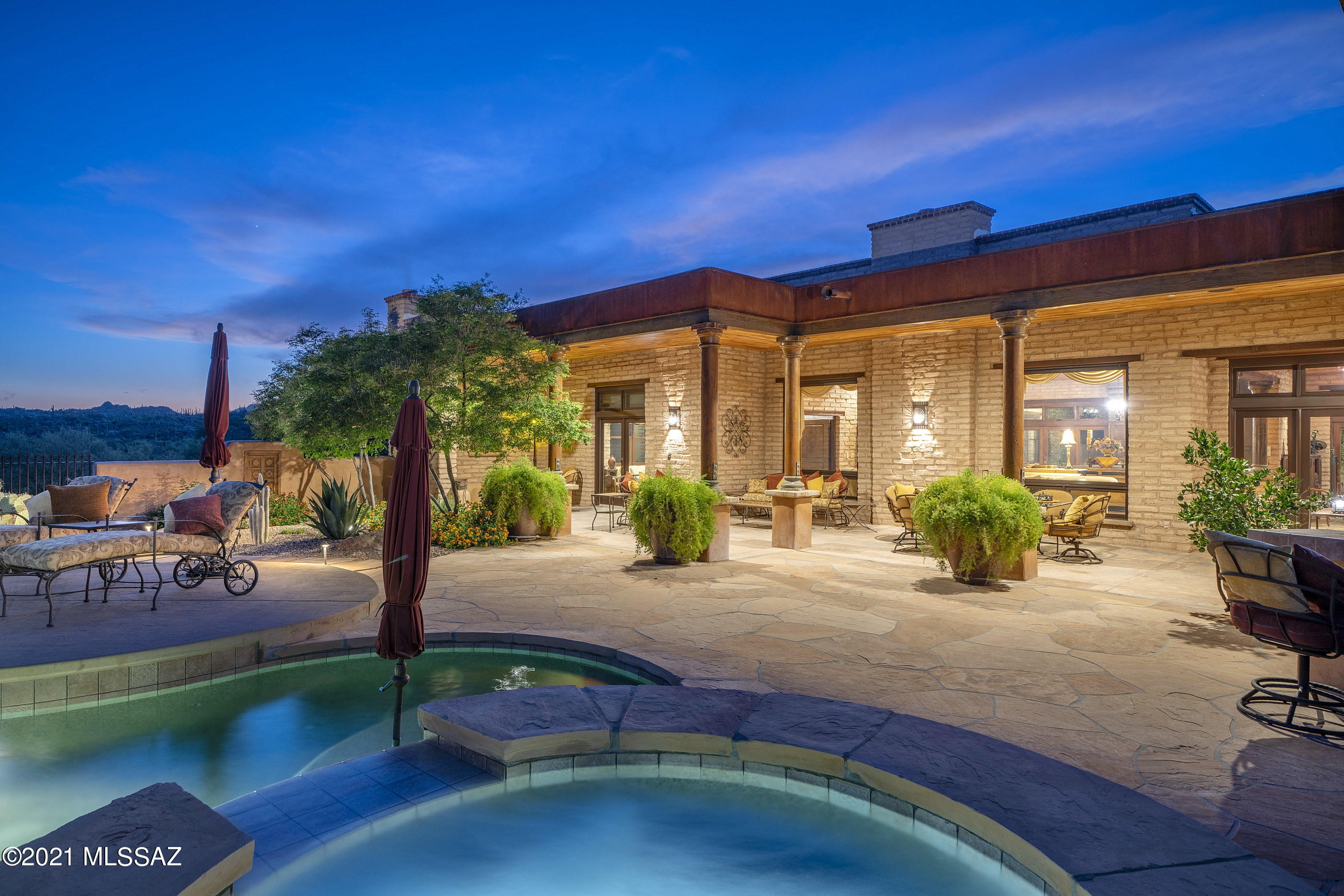Honey Bee Ridge(The Estates At) - Residential