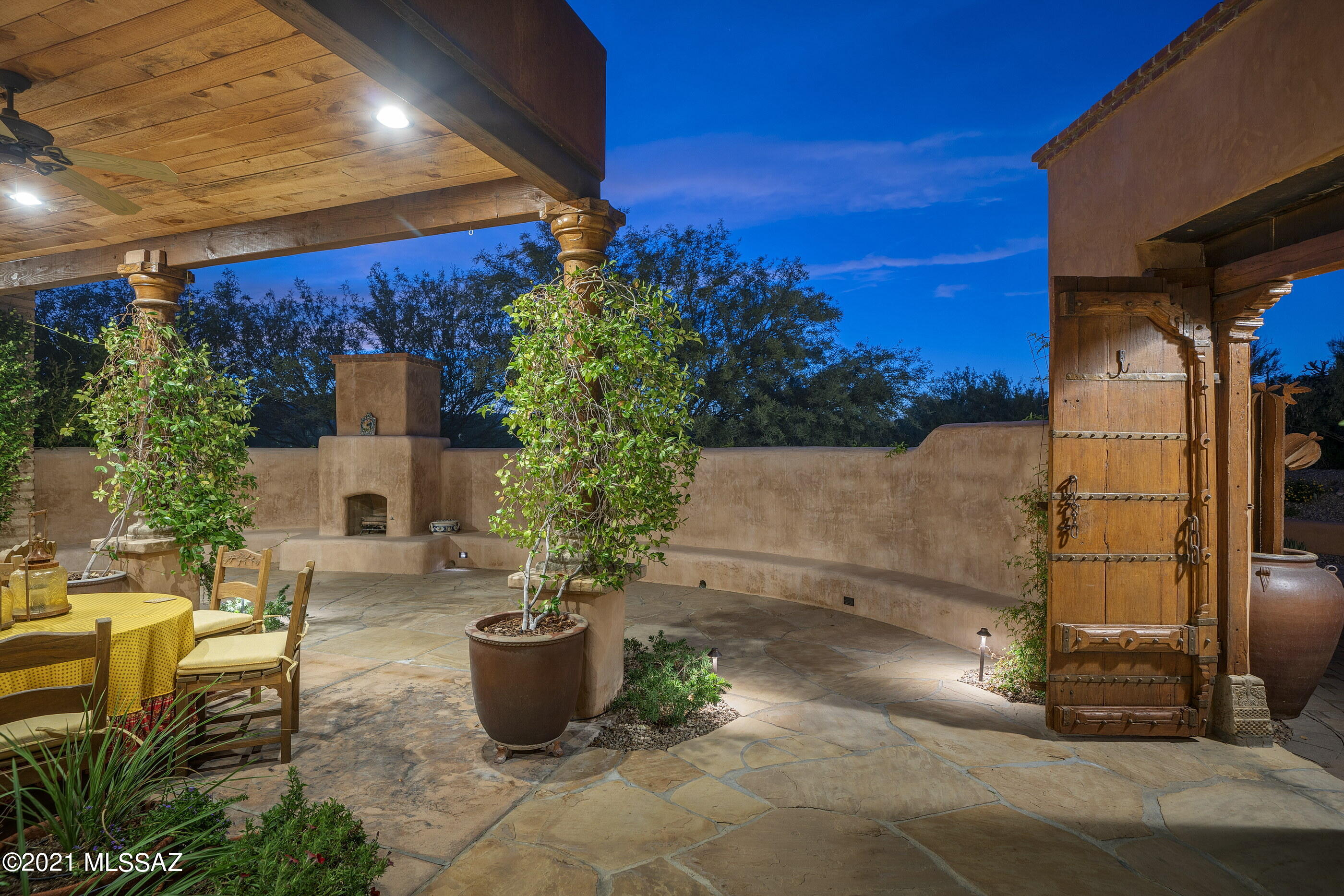 Honey Bee Ridge(The Estates At) - Residential