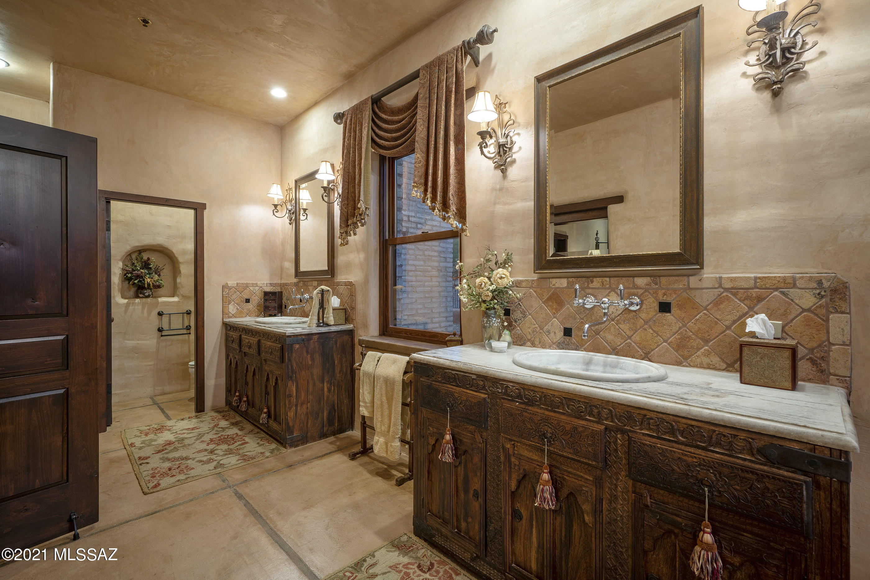 Honey Bee Ridge(The Estates At) - Residential