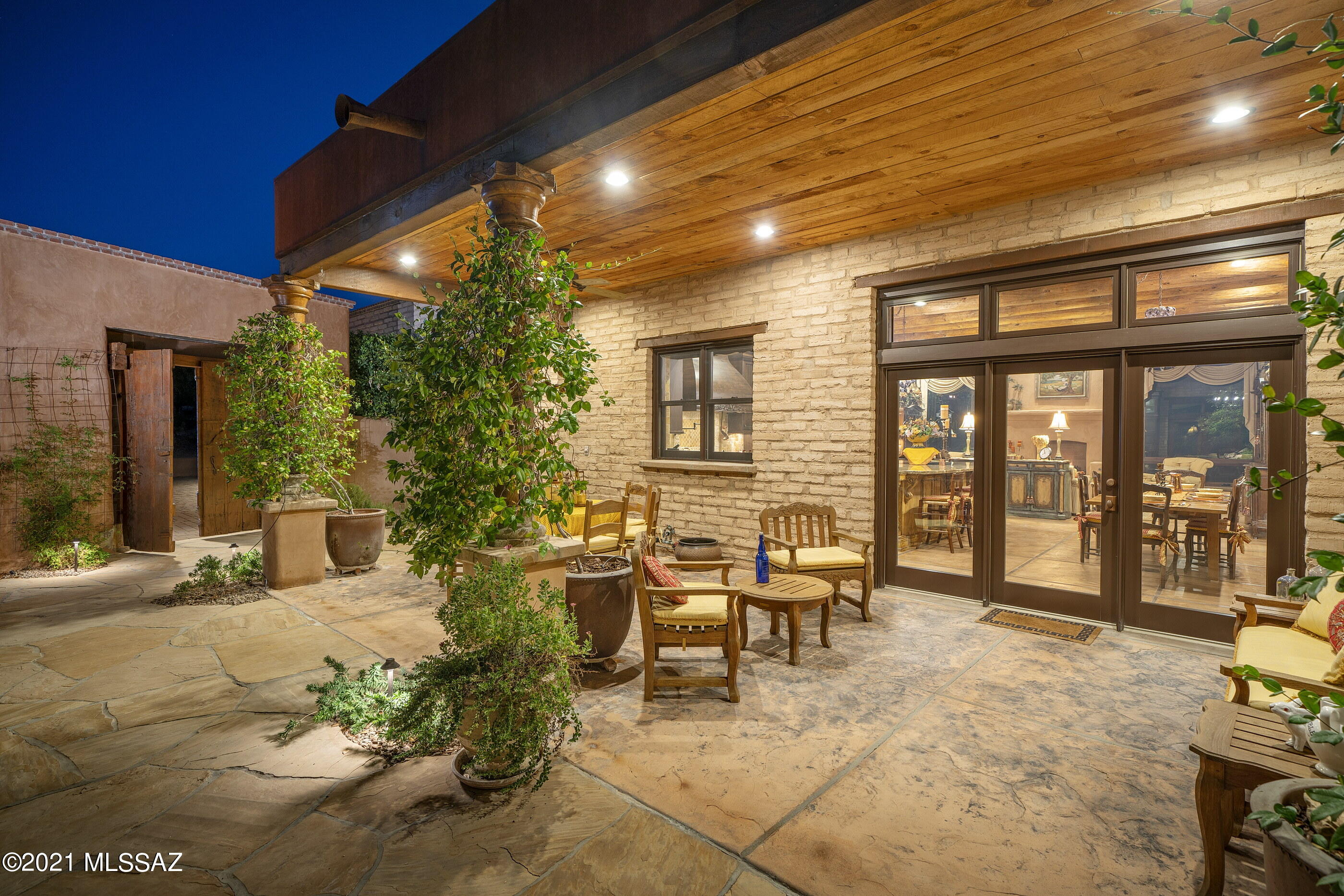 Honey Bee Ridge(The Estates At) - Residential