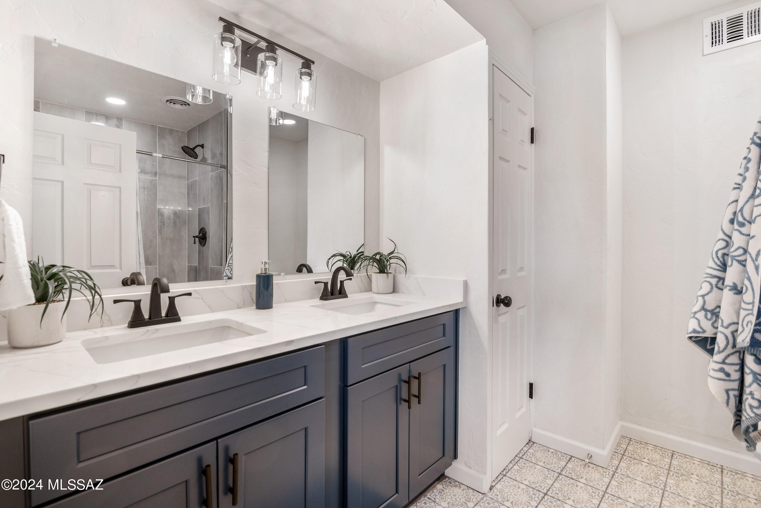 Sambee Gardens - Residential