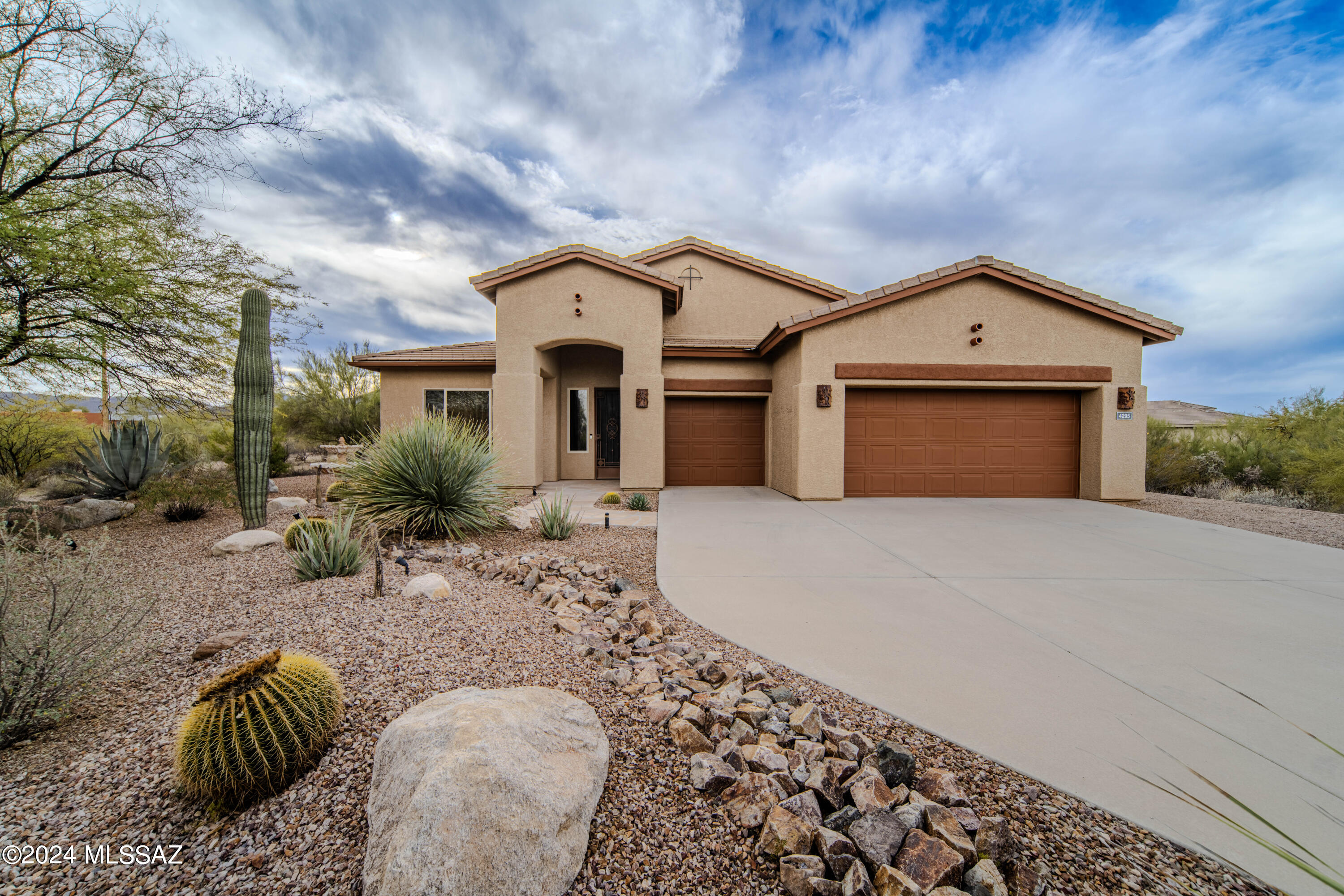 Agua Dulce (1-60) - Residential
