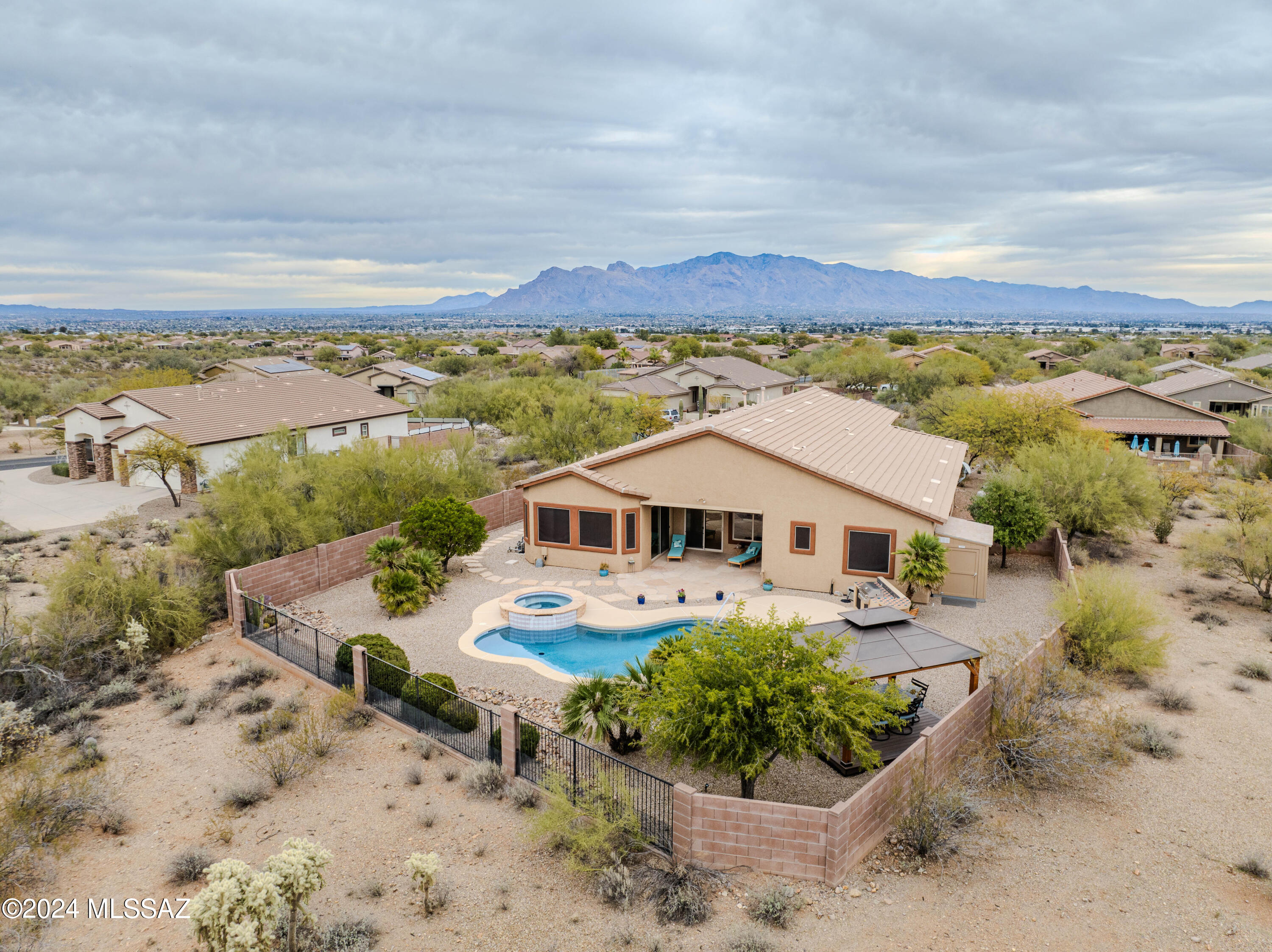 Agua Dulce (1-60) - Residential