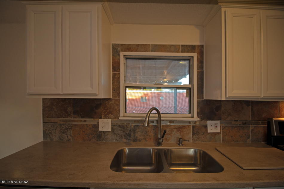Kessler Manor (1-90) - Residential