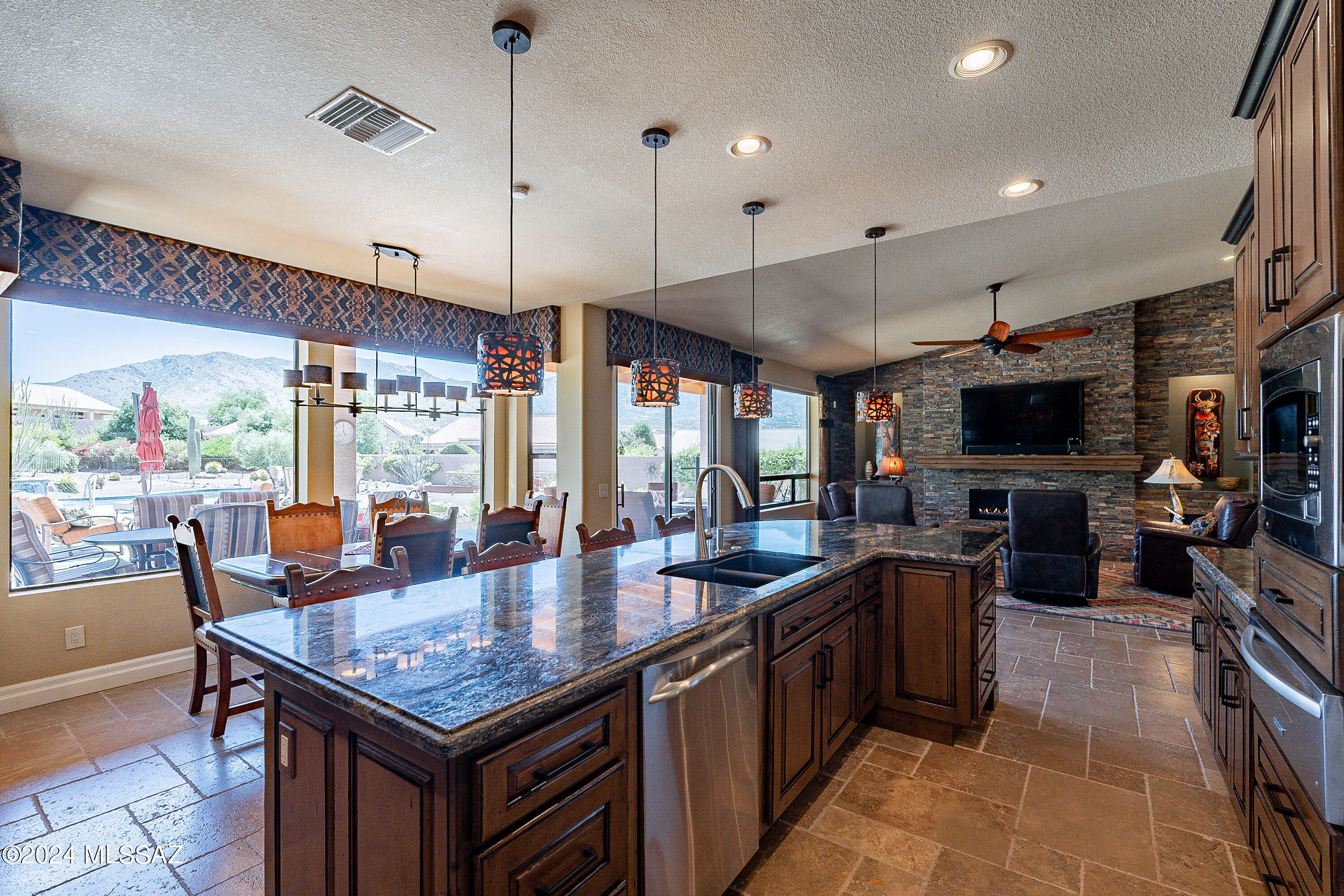 Saddlebrooke - Residential