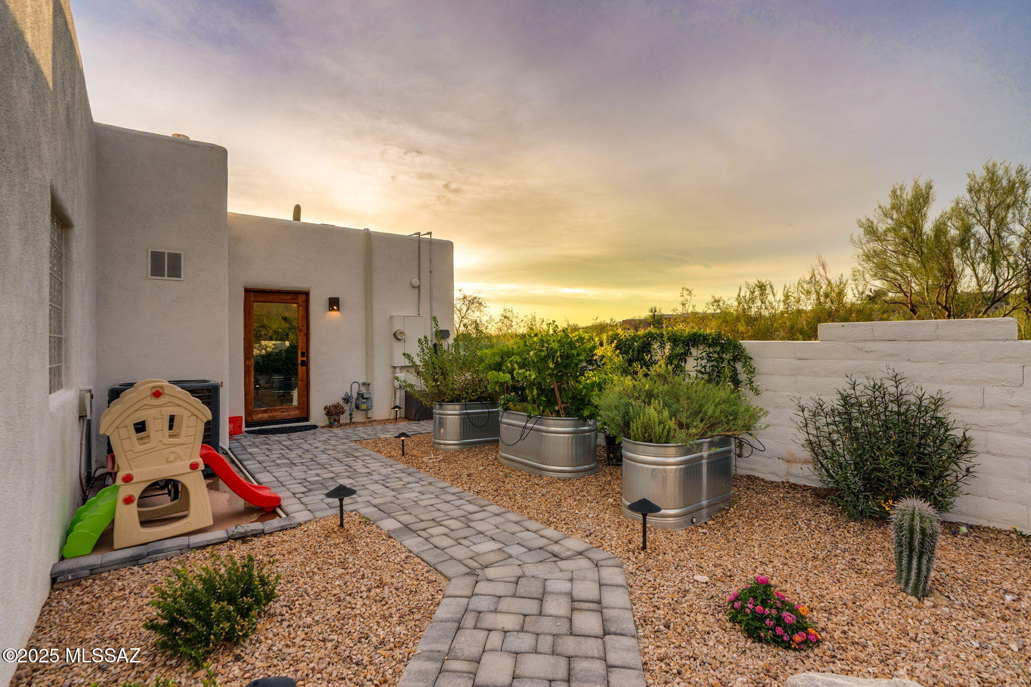 Saguaro Trails (1-26) - Residential