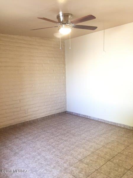 Valley View Heights (1-31) - Residential Lease