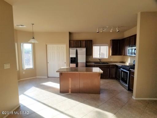 Desert Stone (1-260) - Residential Lease