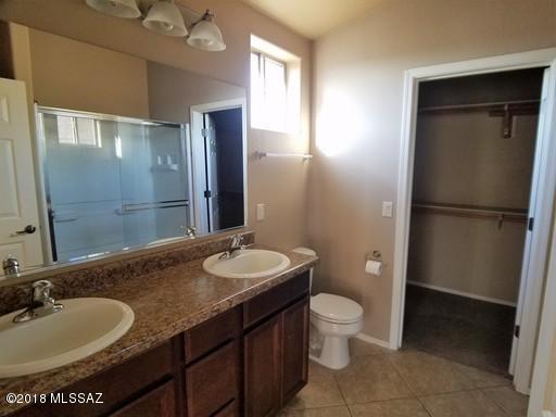 Desert Stone (1-260) - Residential Lease