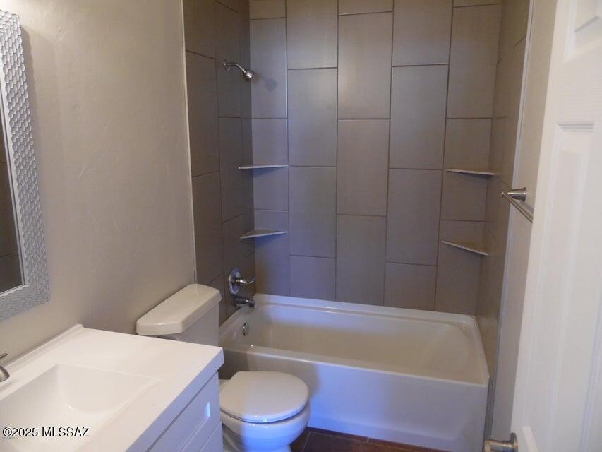 Tucson, Arizona 85719, United States, 4 Bedrooms Bedrooms, ,2 BathroomsBathrooms,Residential,Active,185572