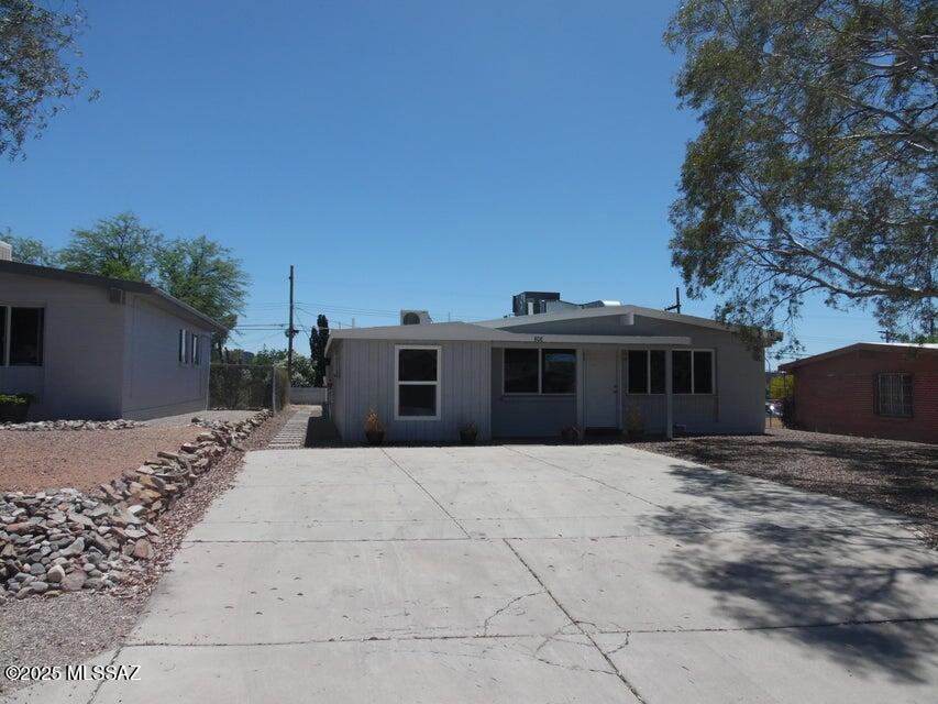 Tucson, Arizona 85719, United States, 4 Bedrooms Bedrooms, ,2 BathroomsBathrooms,Residential,Active,185572