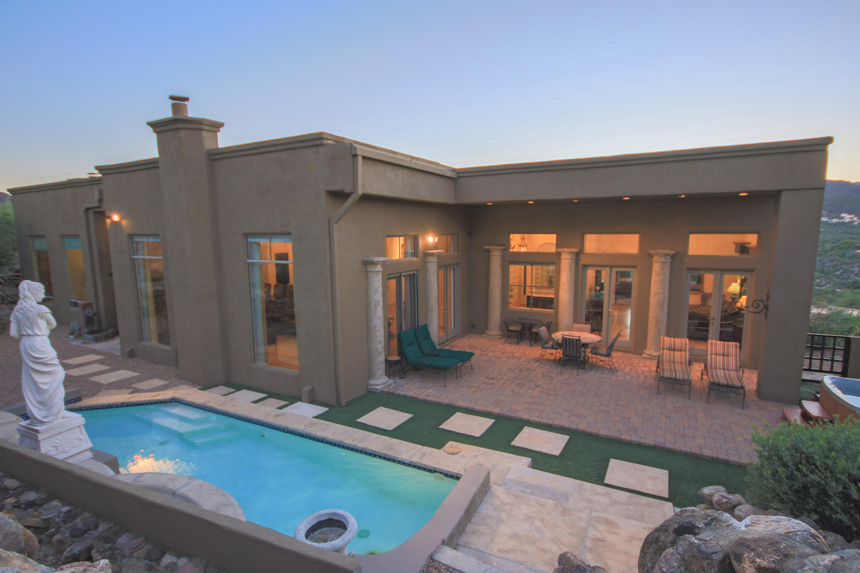 Twin Hills Estates (1-28) - Residential