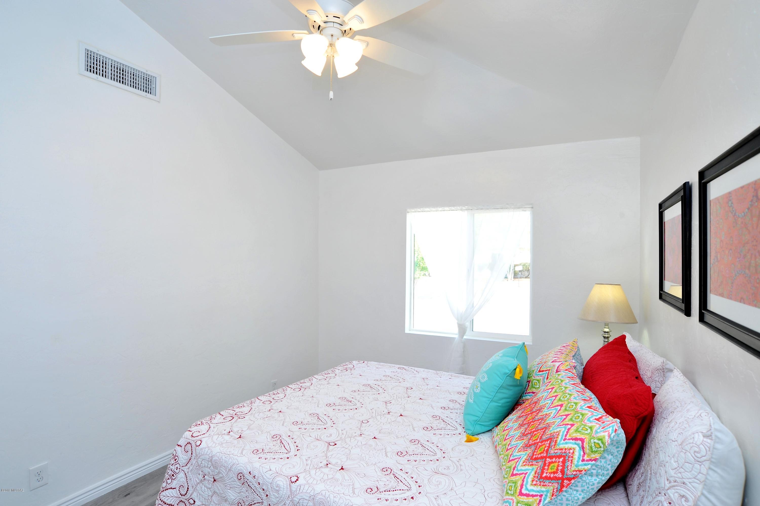 Del Monte Village - Residential