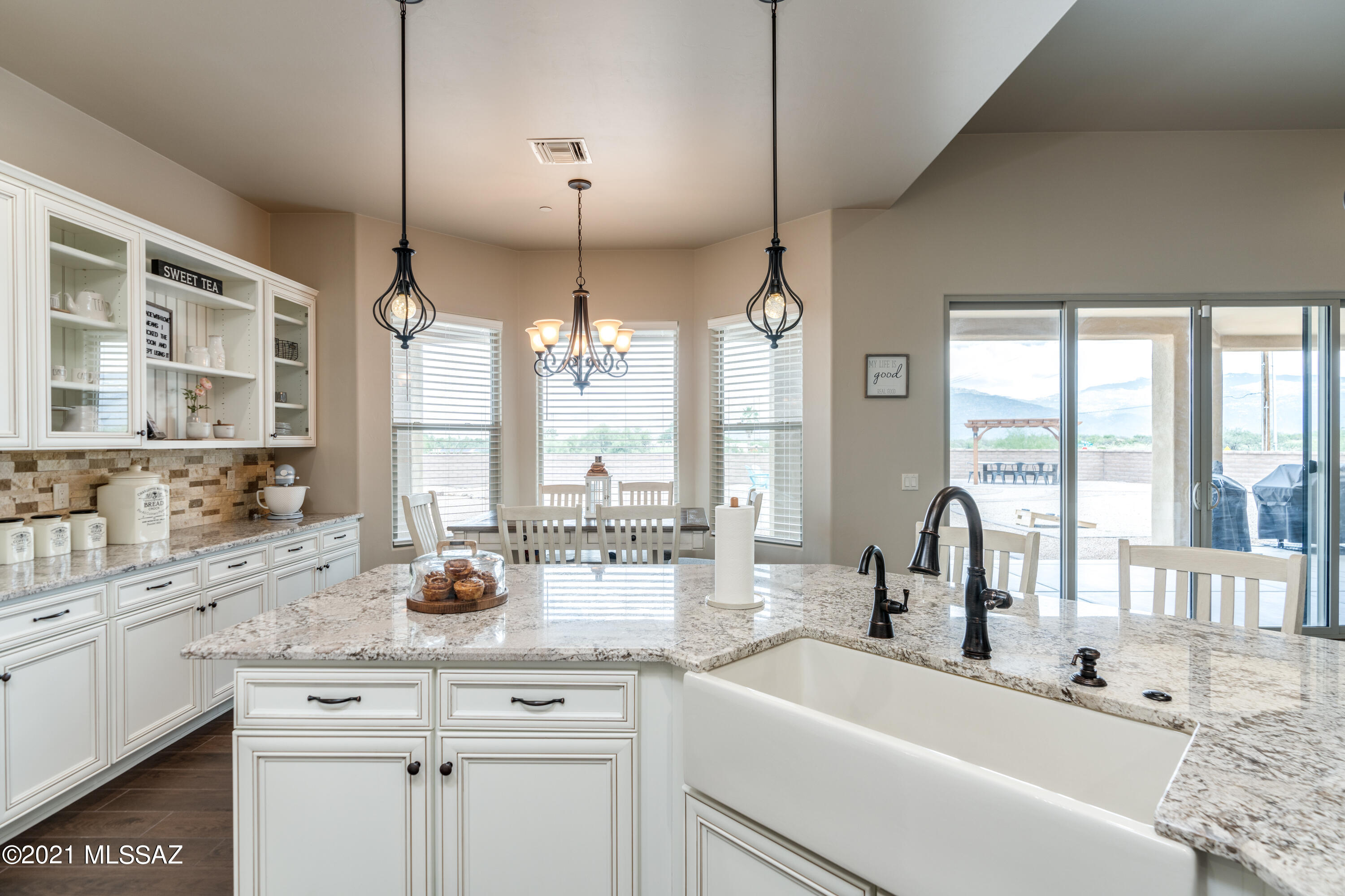 Vistas Del Sol - Residential