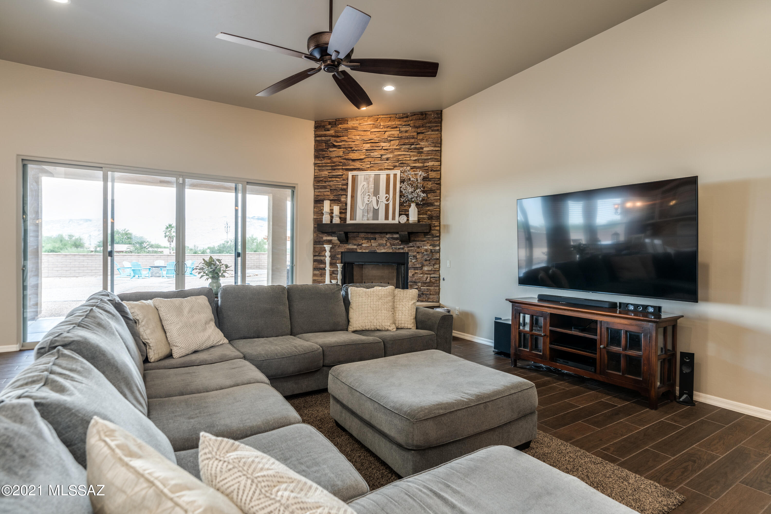 Vistas Del Sol - Residential