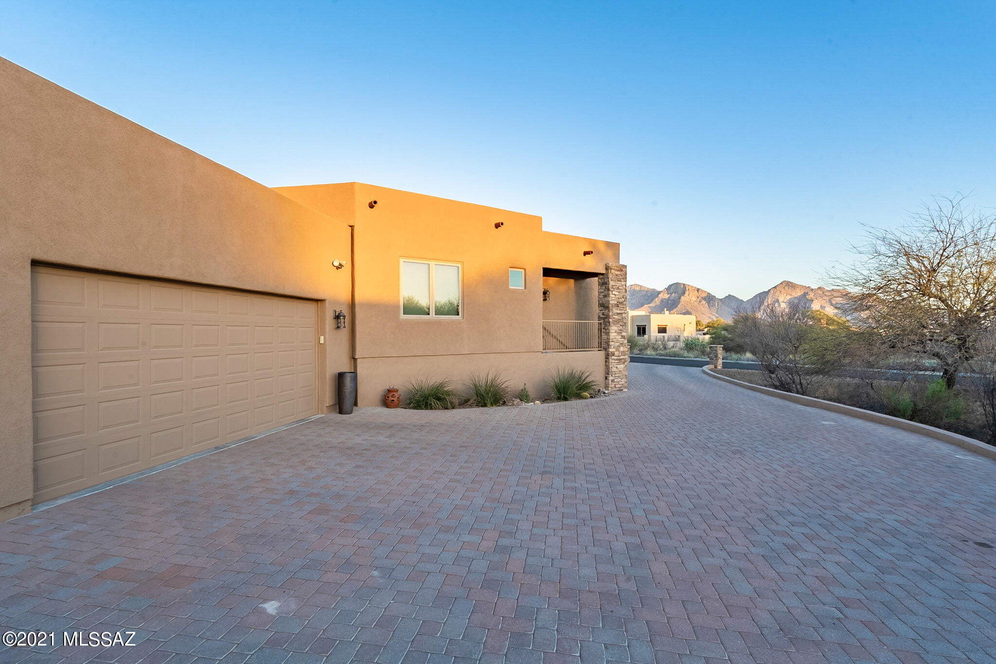 Moonridge (1-48) - Residential
