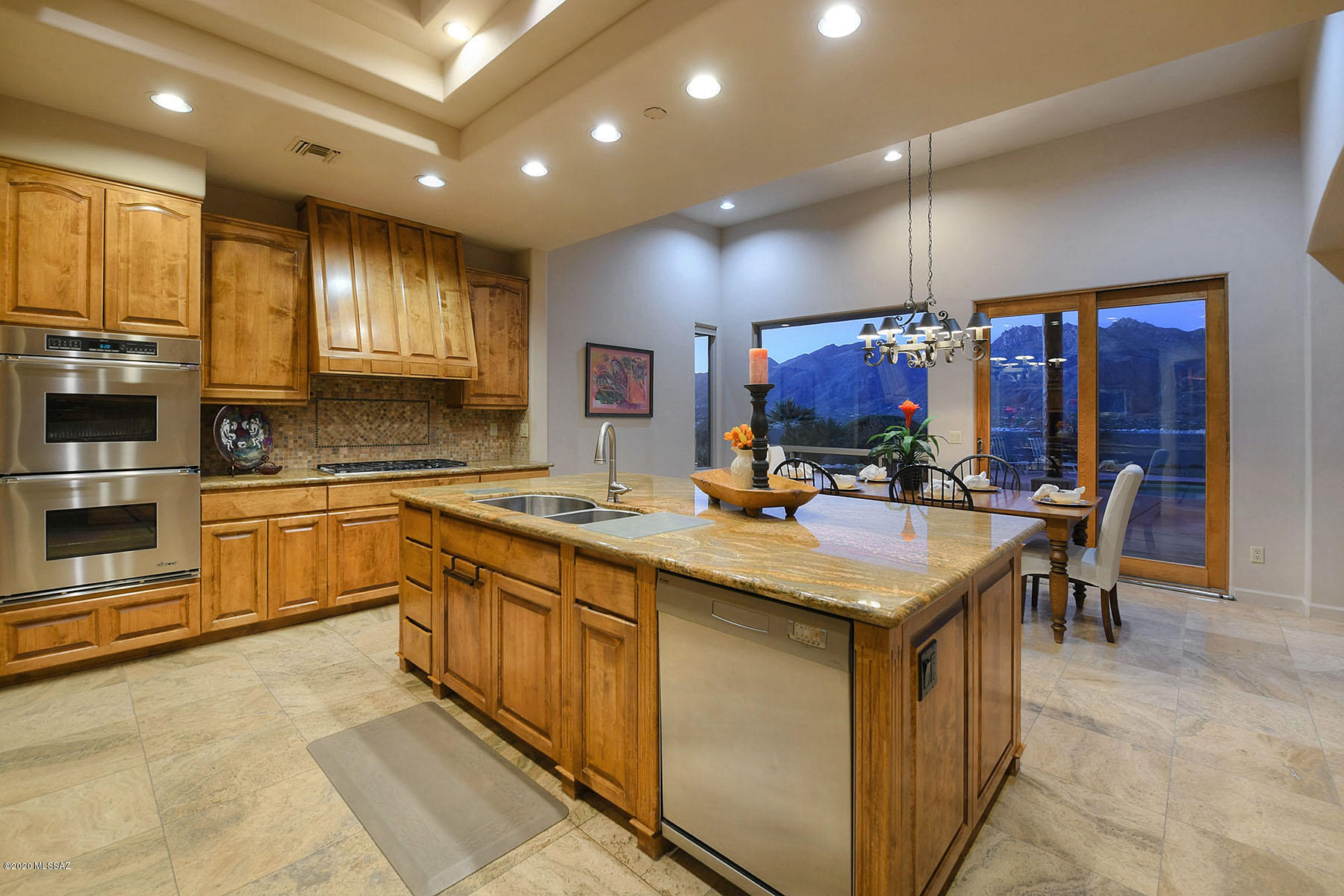 Sabino Mountain (1-290) - Residential