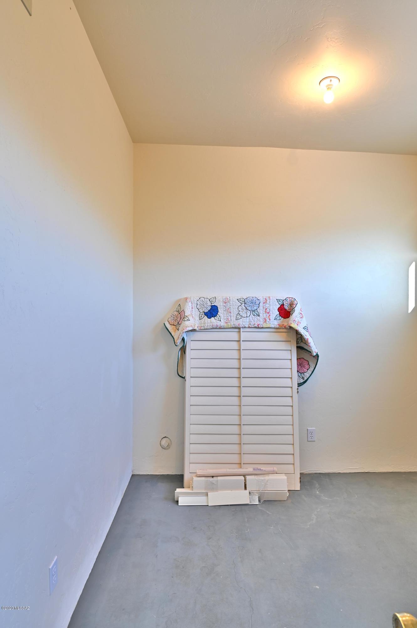Monte Del Oro (1-187) - Residential