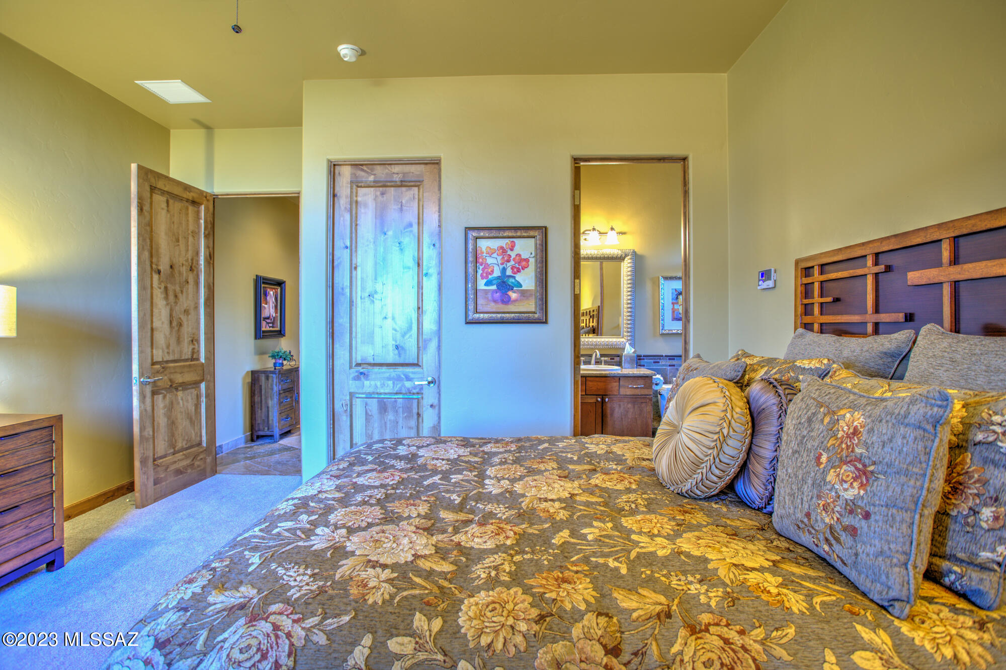 Honey Bee Ridge(The Estates At) - Residential