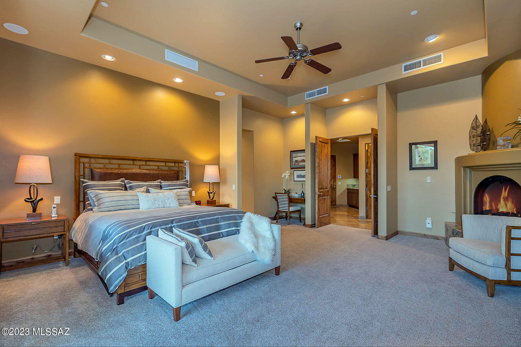 Honey Bee Ridge(The Estates At) - Residential