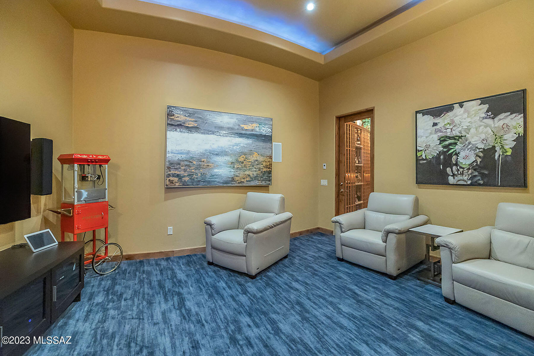 Honey Bee Ridge(The Estates At) - Residential
