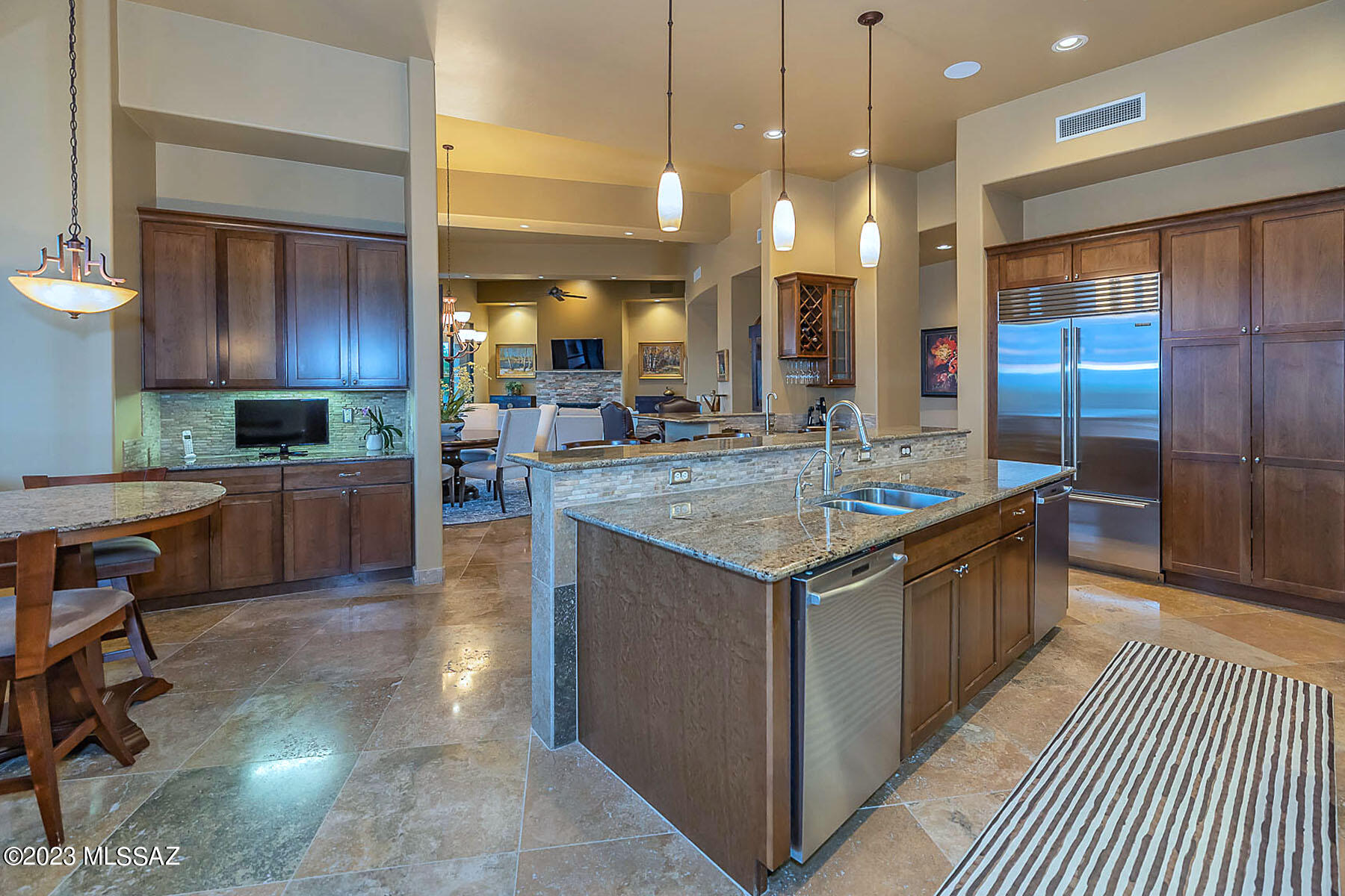 Honey Bee Ridge(The Estates At) - Residential