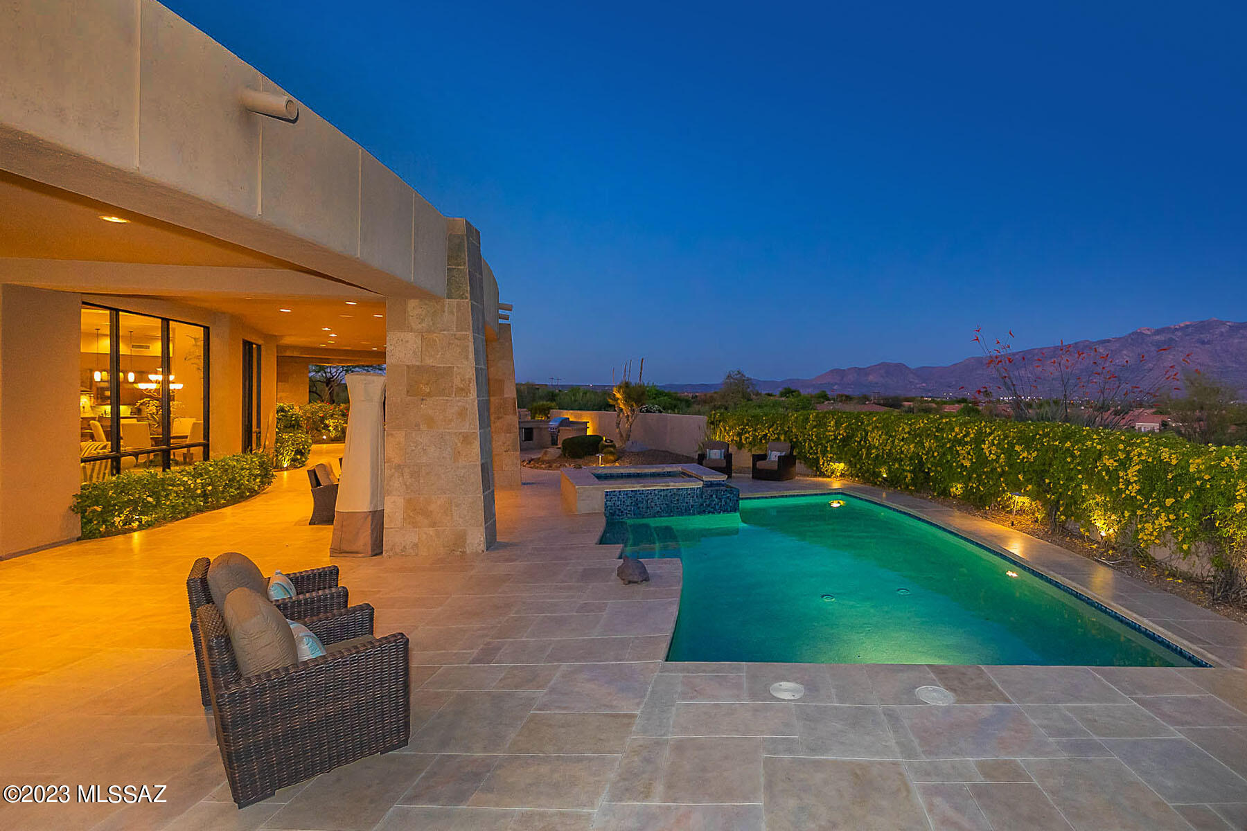Honey Bee Ridge(The Estates At) - Residential