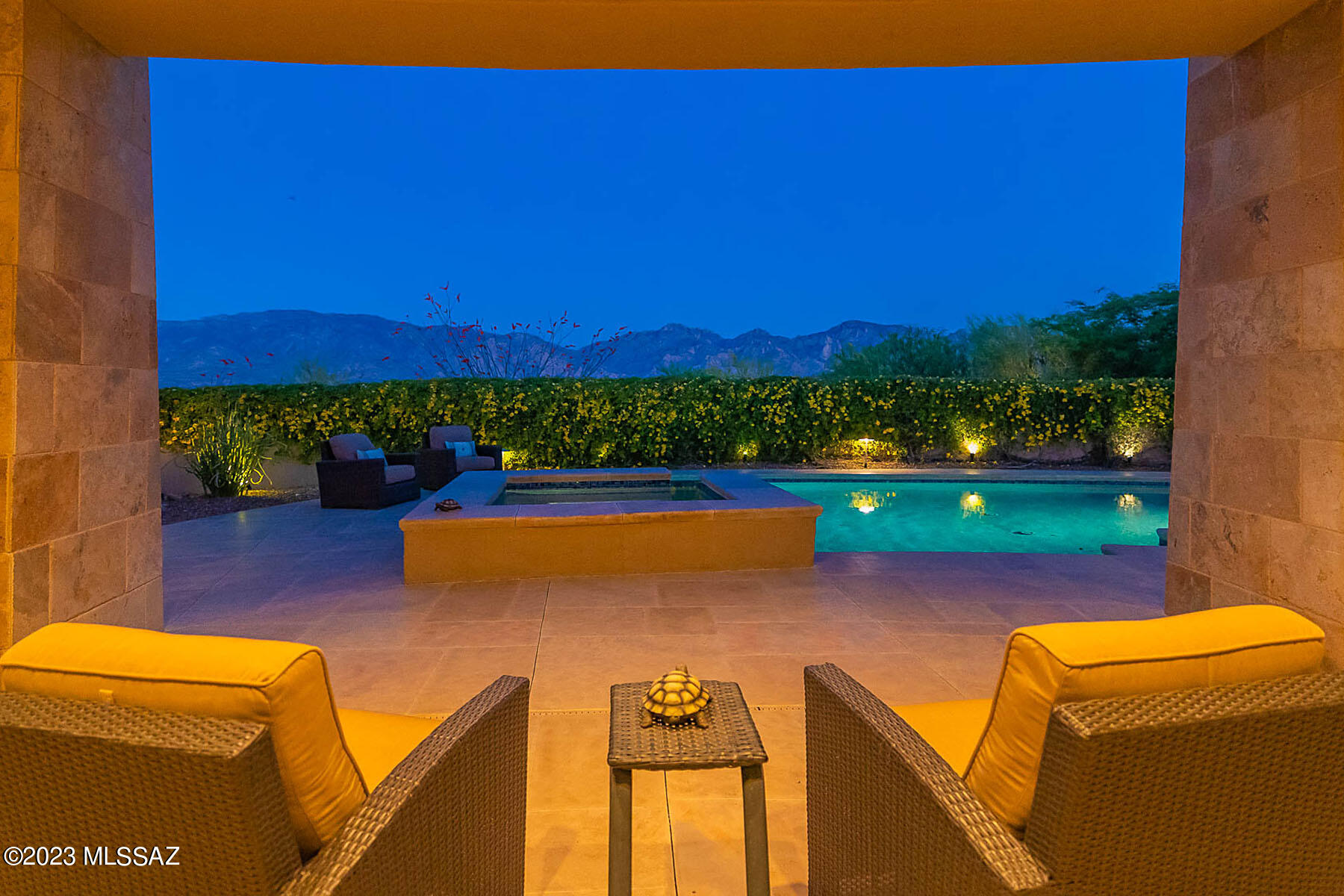 Honey Bee Ridge(The Estates At) - Residential