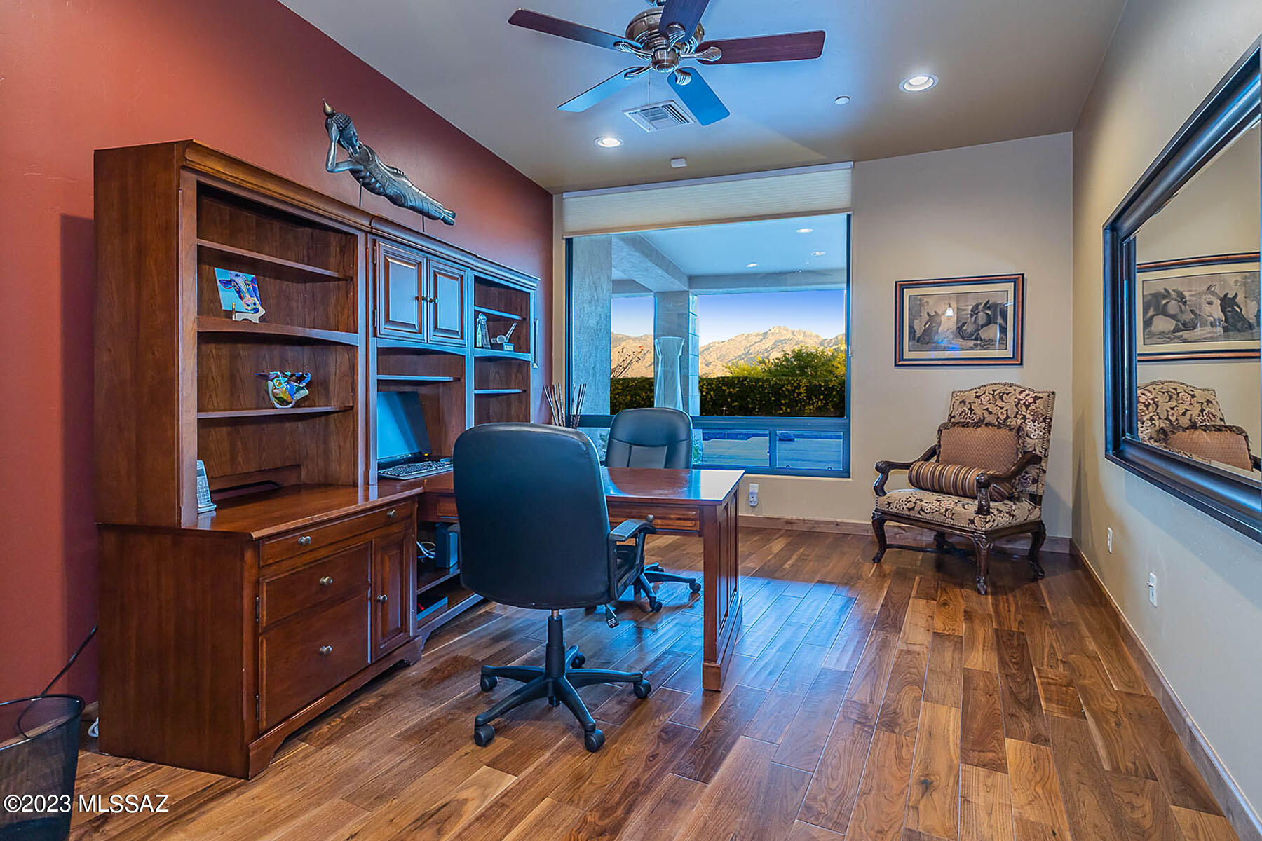 Honey Bee Ridge(The Estates At) - Residential