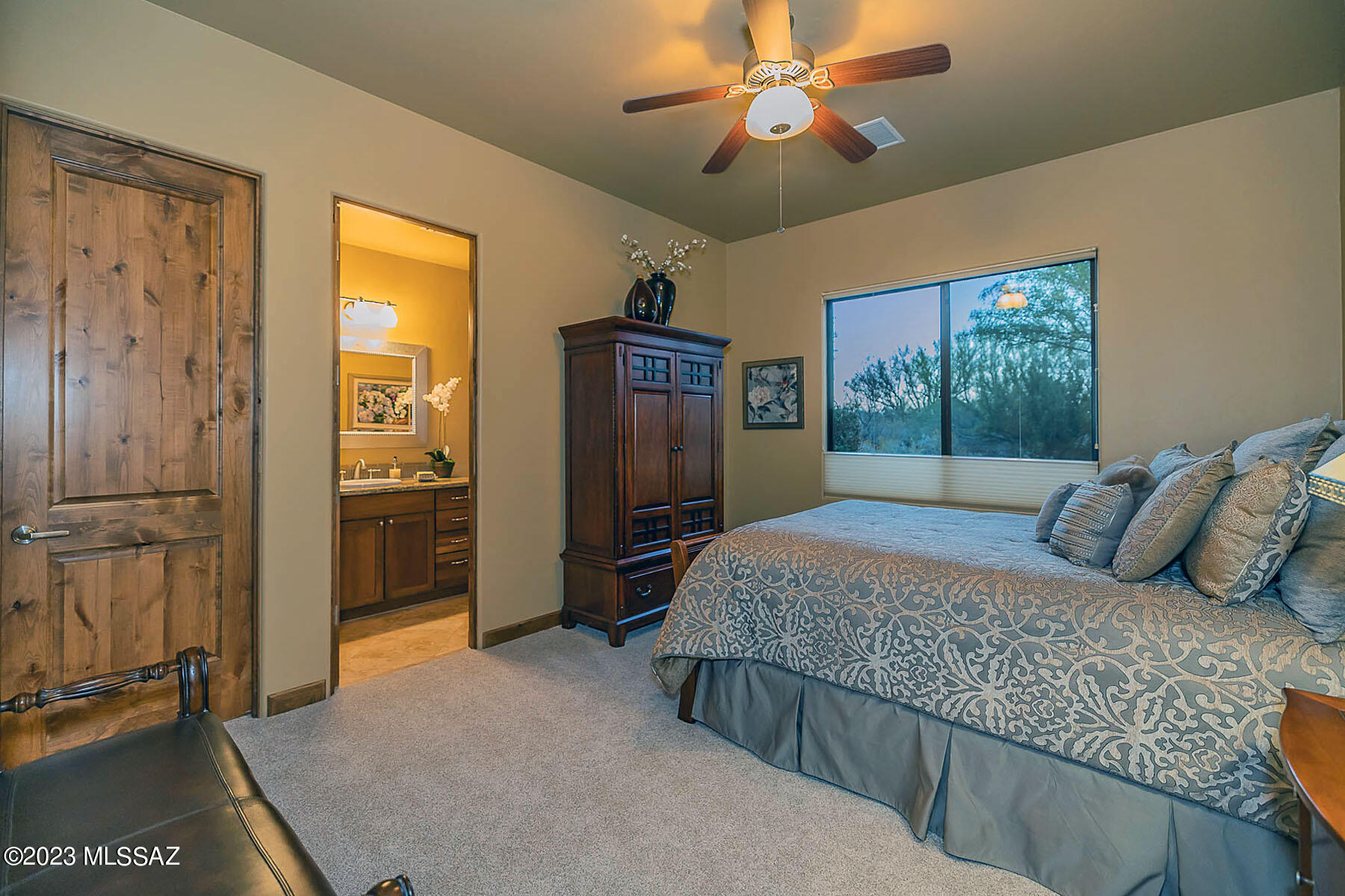 Honey Bee Ridge(The Estates At) - Residential