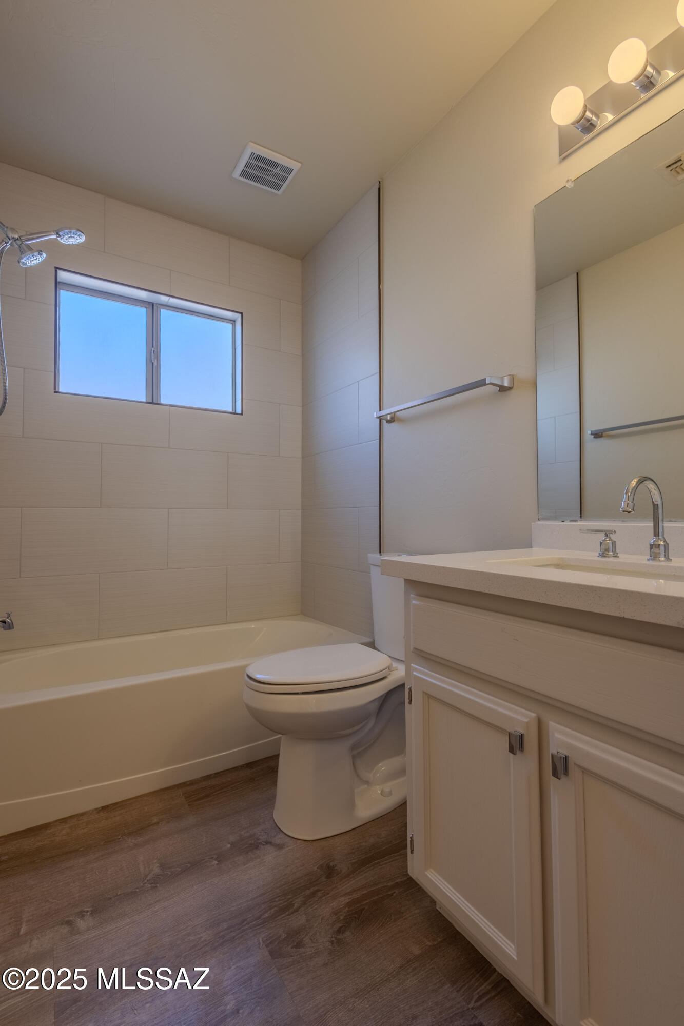 Colonia De Los Alamos - Desert Creek - Residential