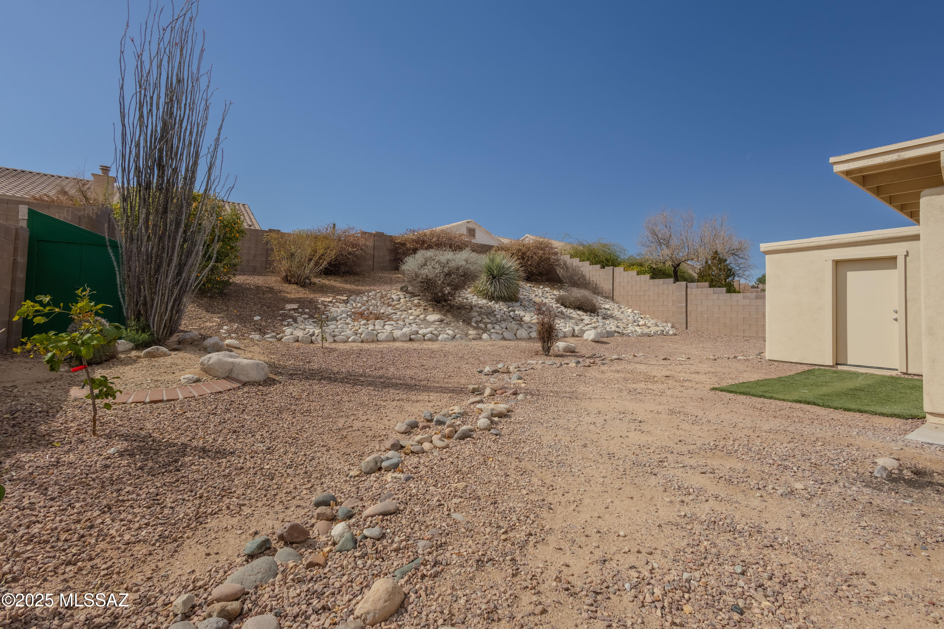 Colonia De Los Alamos - Desert Creek - Residential