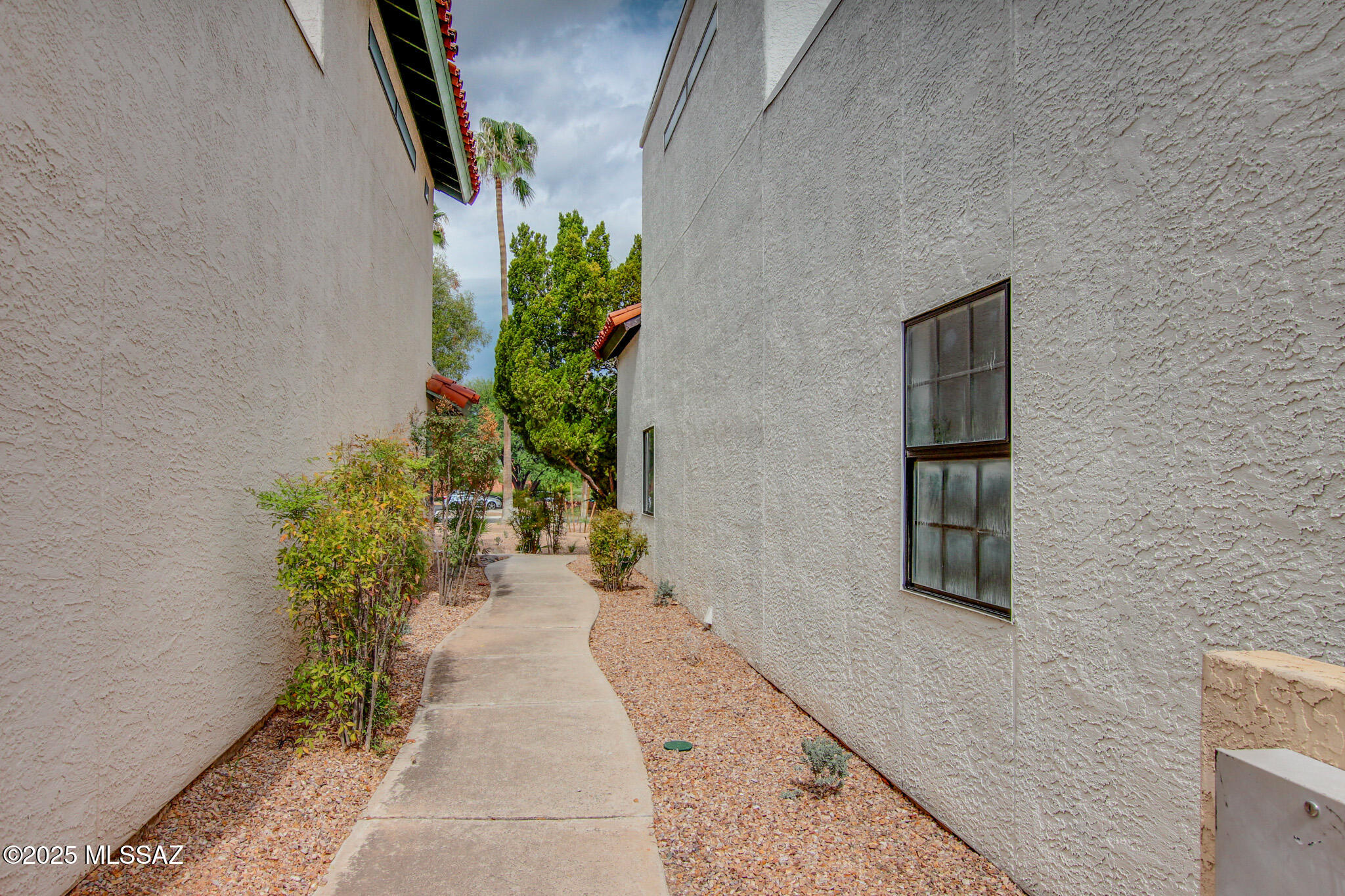 Wilton Commons (1-9) - Residential