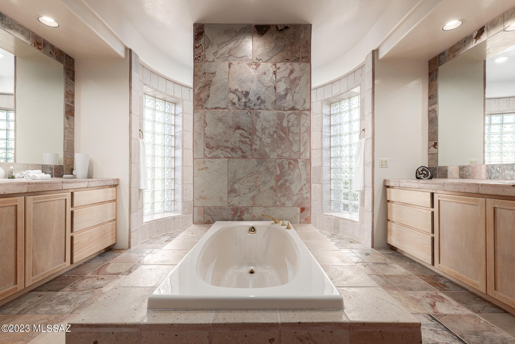 Colonia Del Sol (1-20) - Residential